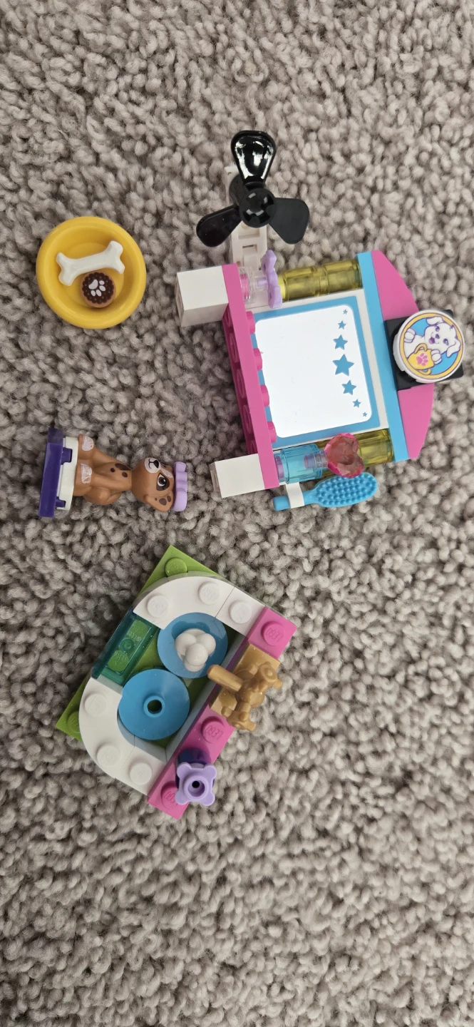 LEGO Friends Puppy Pampering Set