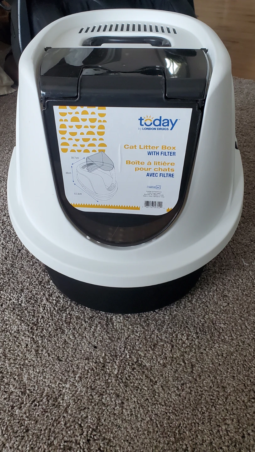 Today by London Drugs Cat Litter Box with Filter