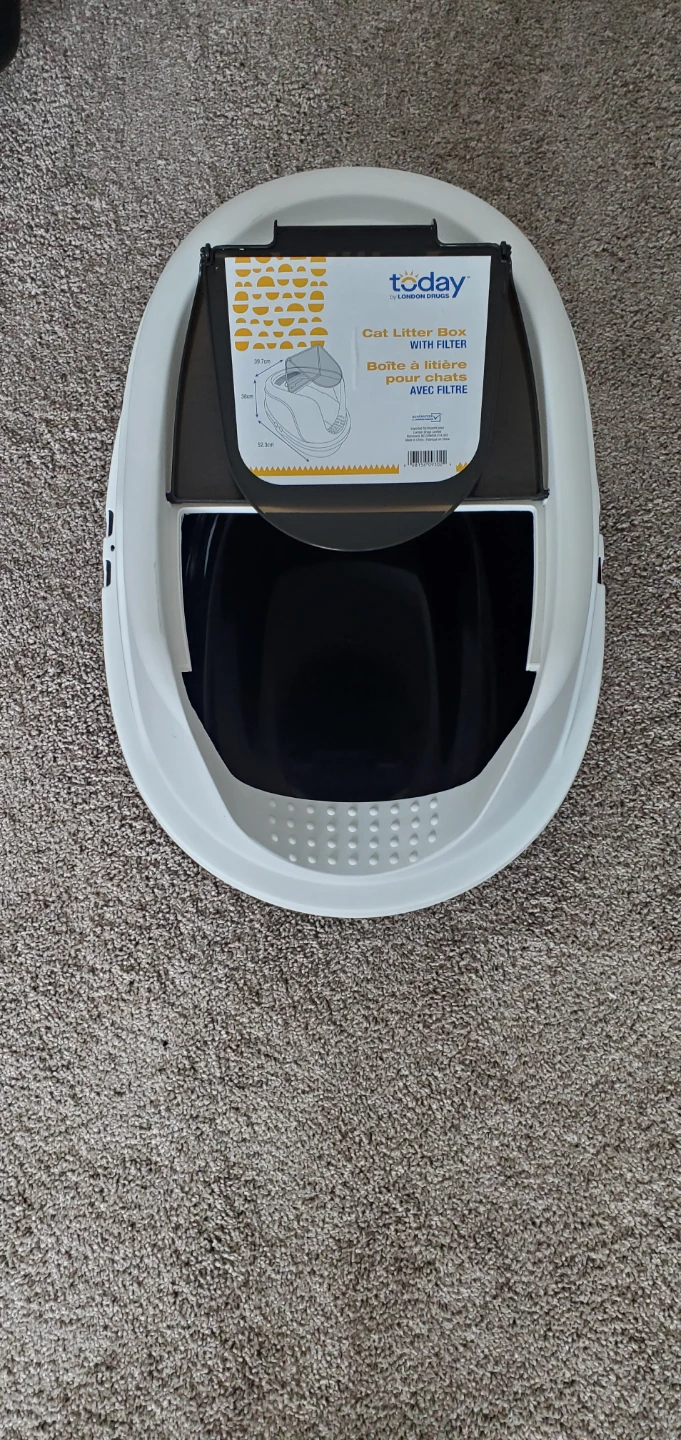 Today by London Drugs Cat Litter Box with Filter - photo 2