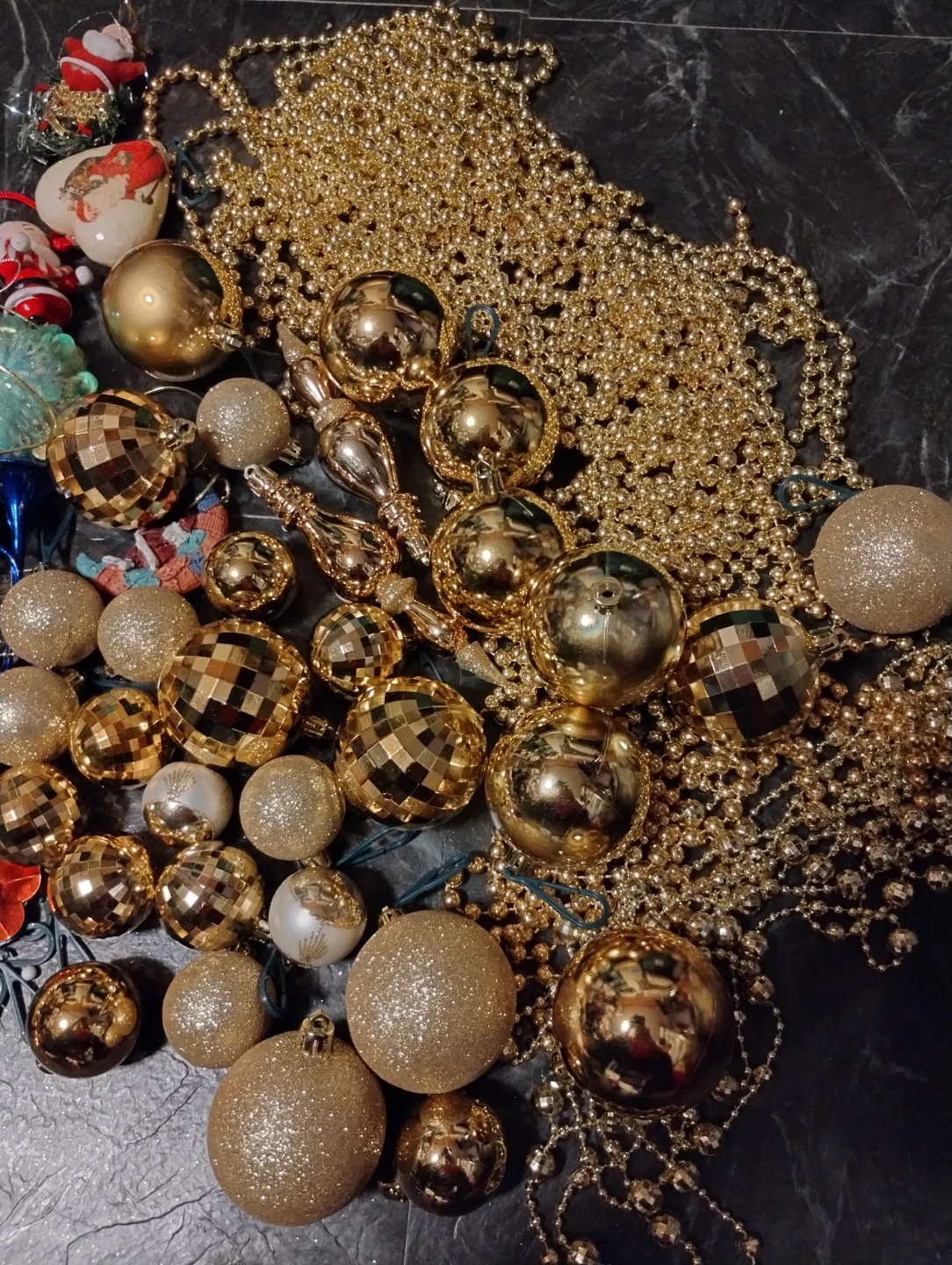 Assorted Gold Christmas Ornaments and Beaded Garland - photo 2