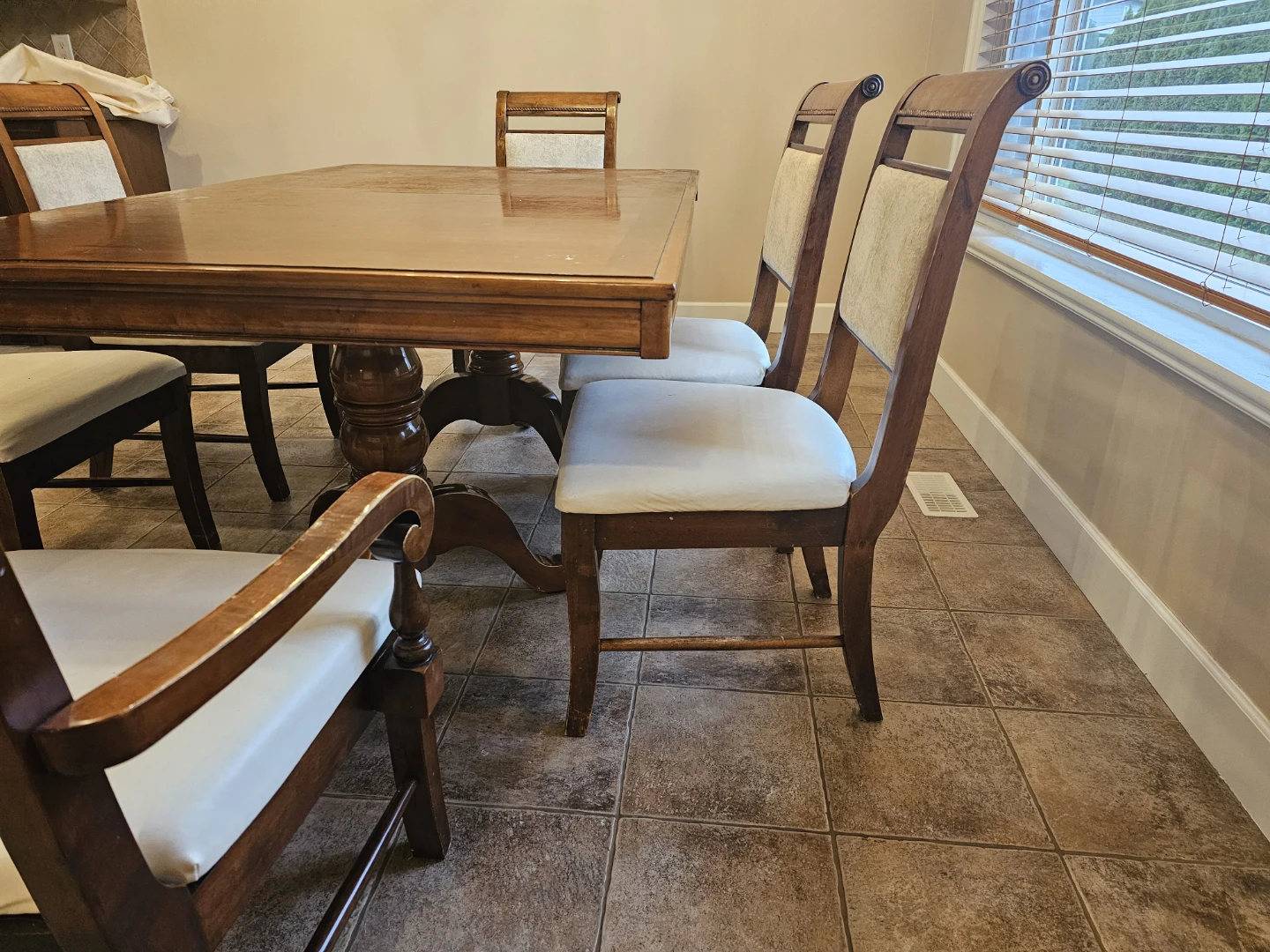 Dining Table with 6 Chairs - photo 3