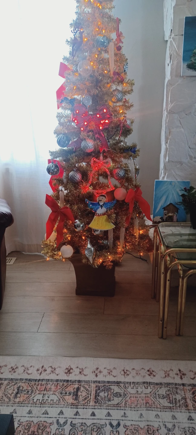 Decorated Gold Christmas Tree