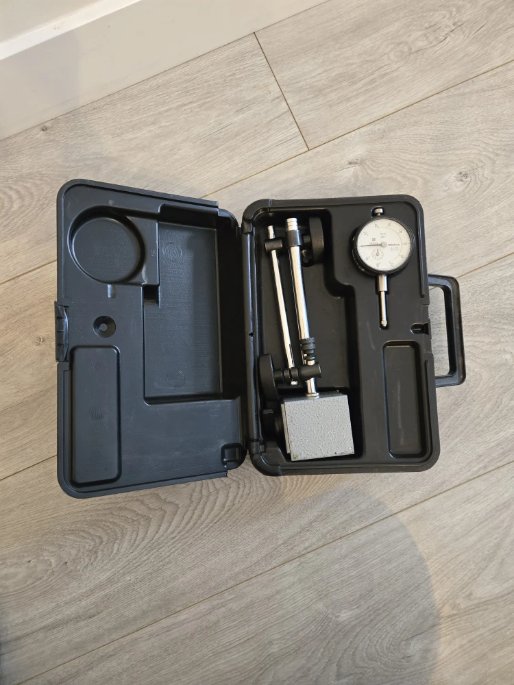 Mitutoyo Dial Indicator Set with Case - photo 2