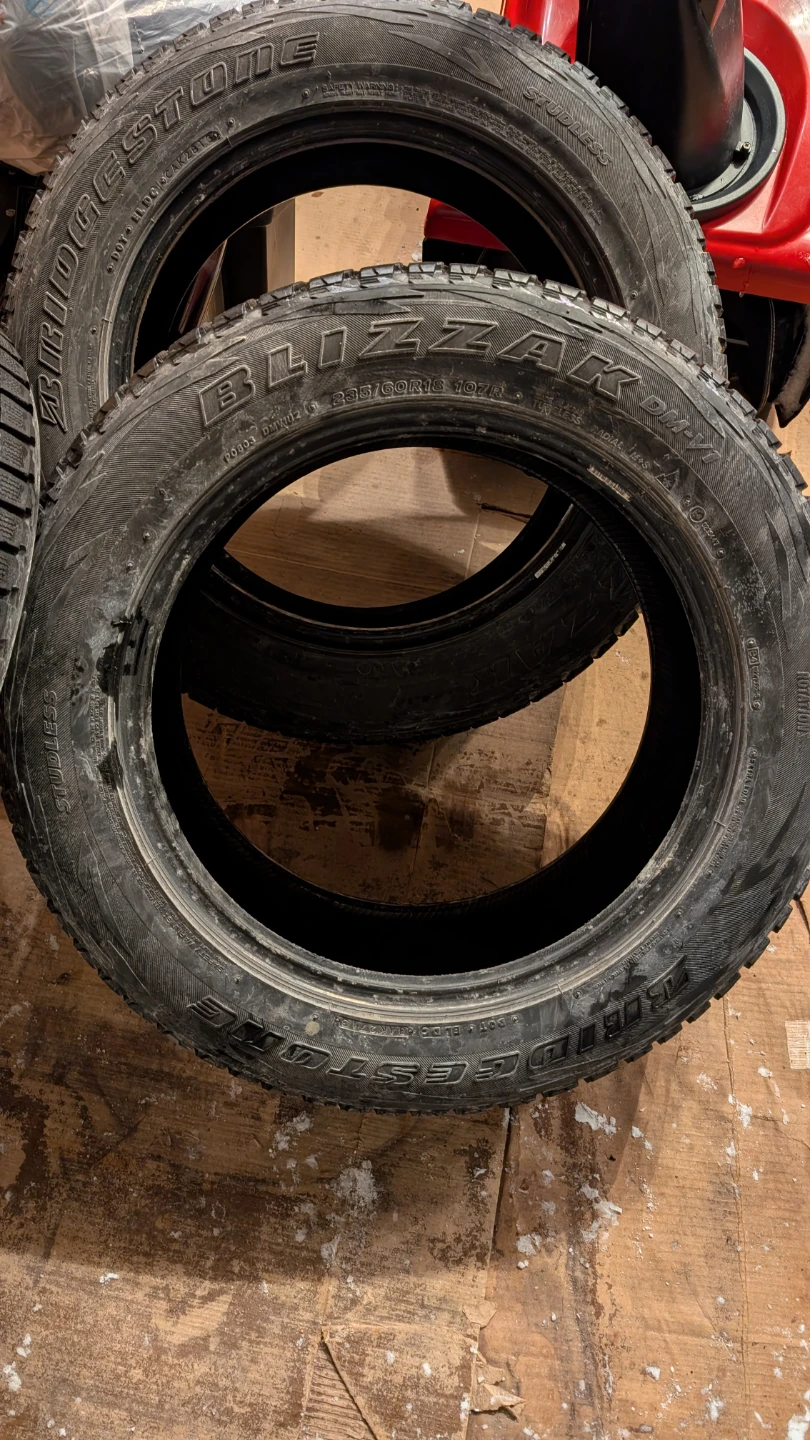 Bridgestone Blizzak 235/60R18 Tires (Set of 3) - photo 3