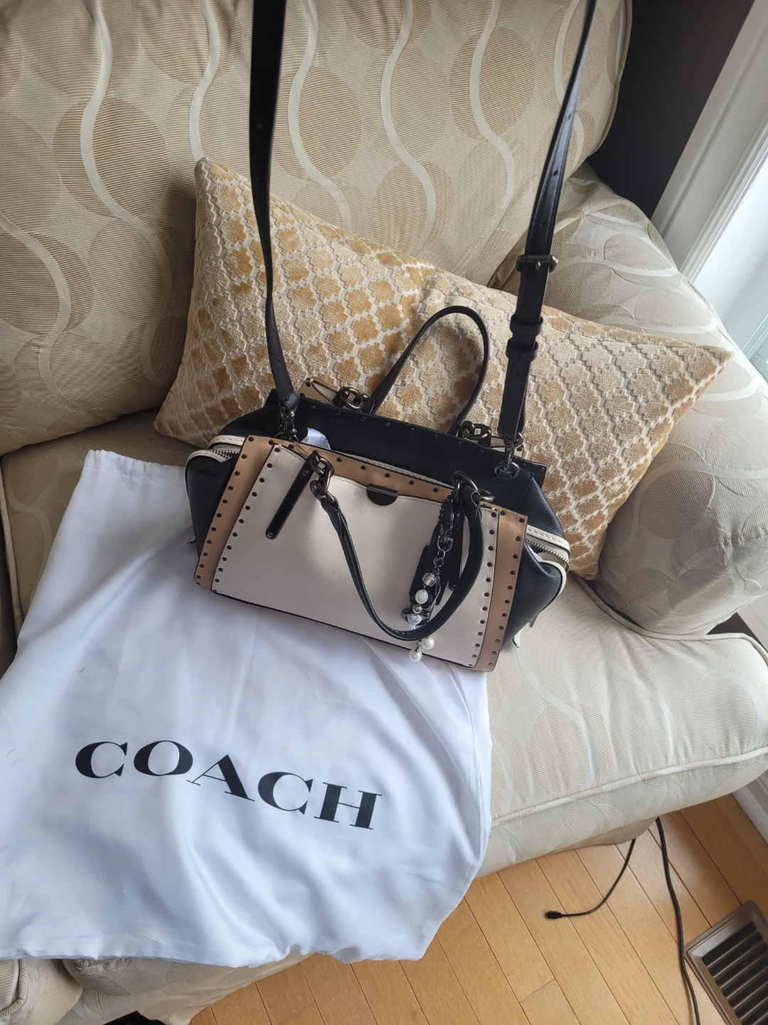 Authentic Coach Tri Colour Dreamer Handbag - photo 2