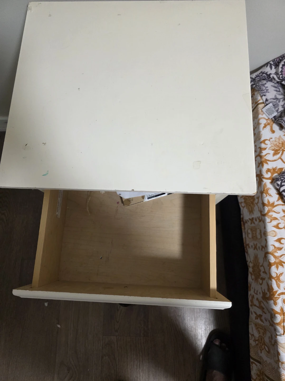 White Bedside Table with Drawer - photo 2