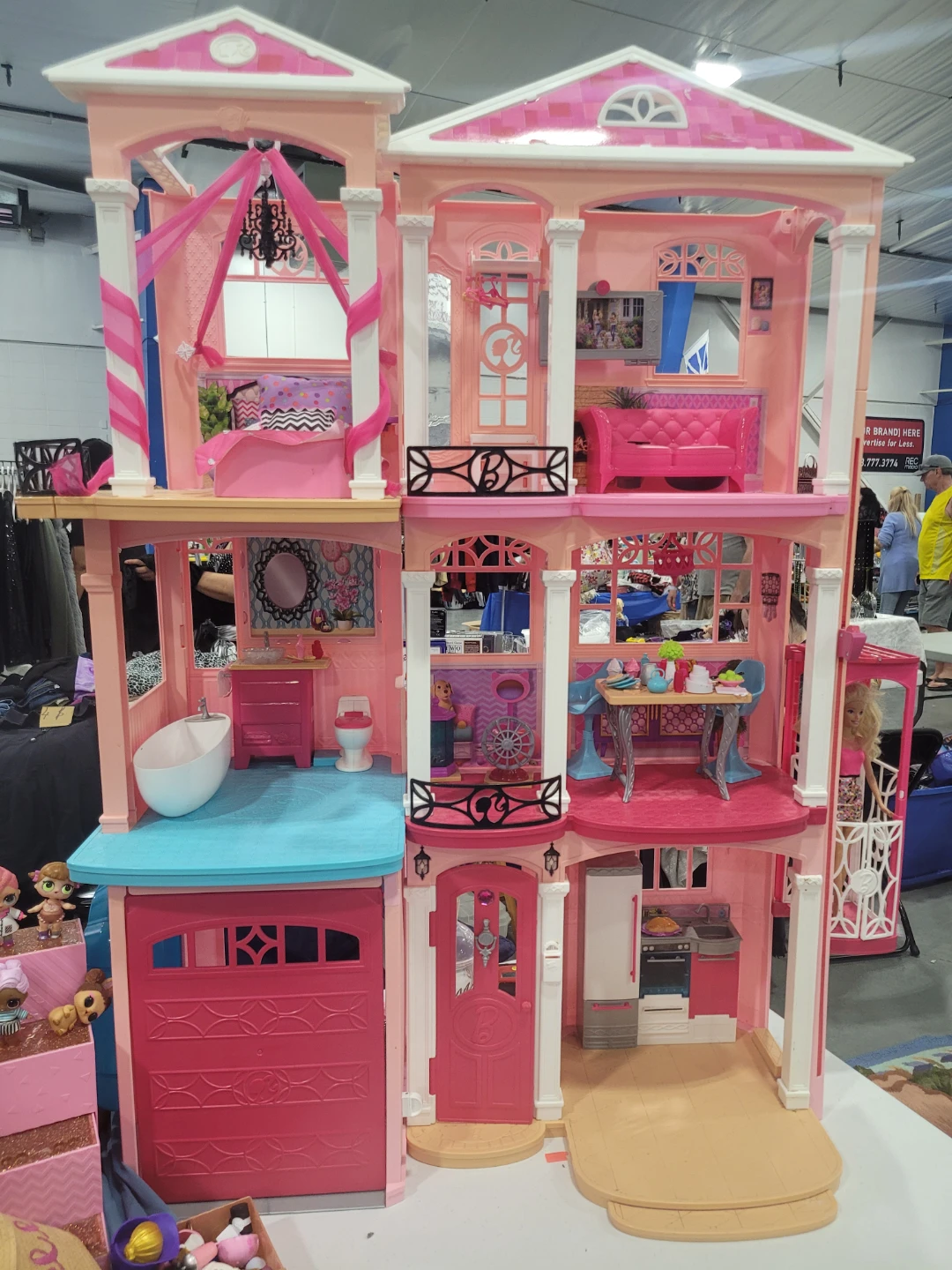 Barbie Dreamhouse Dollhouse