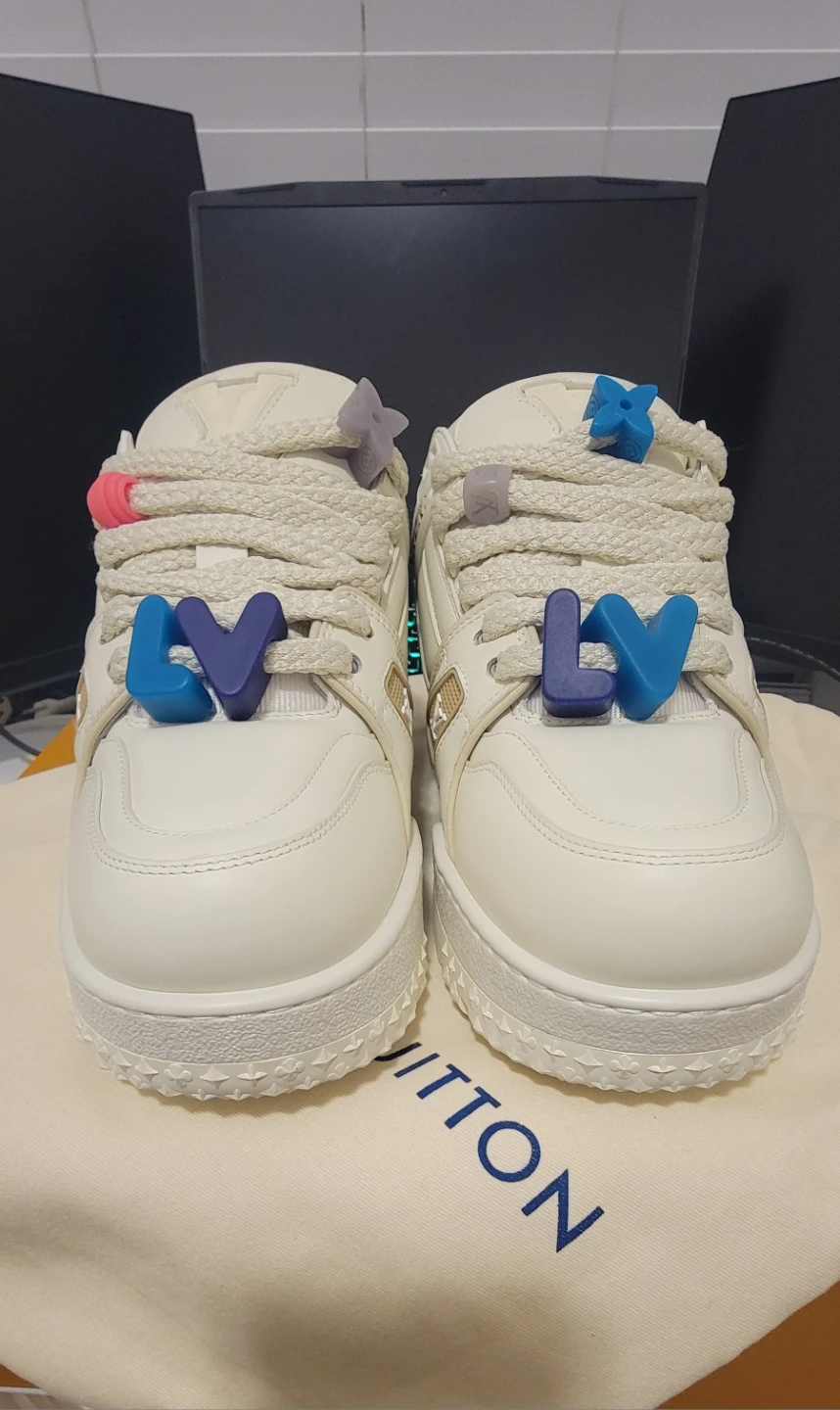 Louis Vuitton Maxi Trainer Sneaker White - photo 4