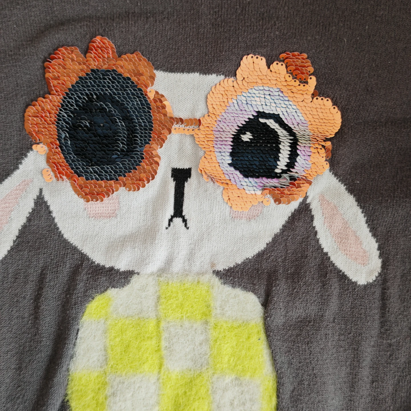 H&M Girls' Grey Bunny Sequin Sunglasses Sweater - photo 4