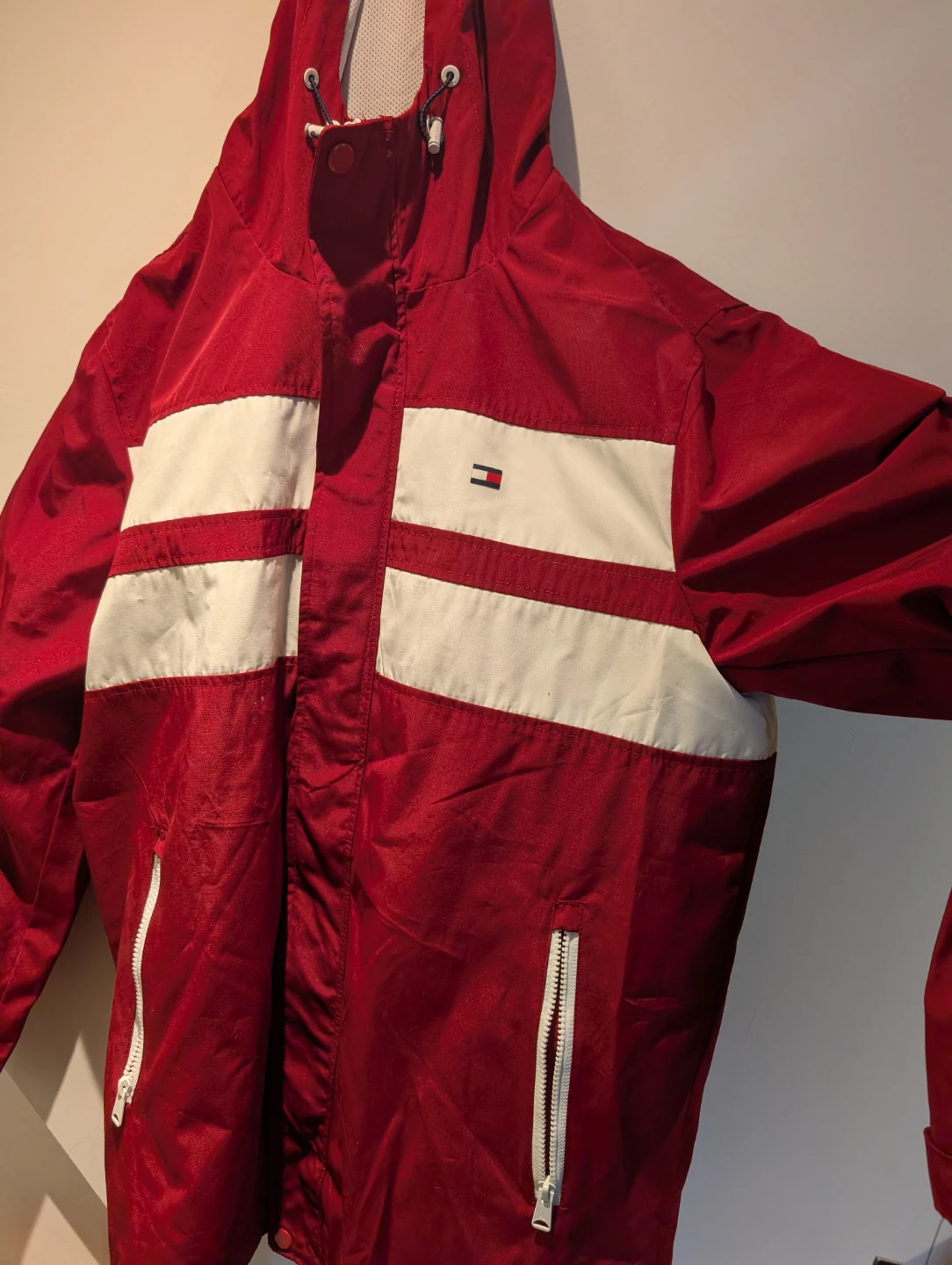 Tommy Hilfiger Red & White Striped Windbreaker Jacket - photo 2