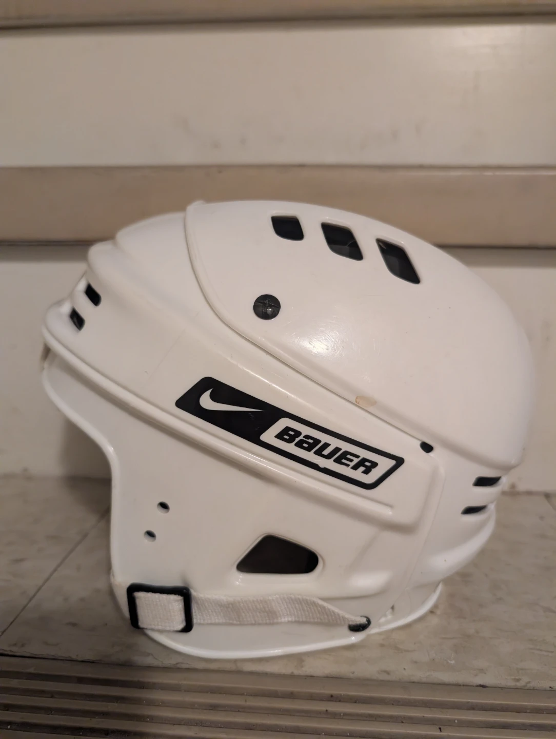 Bauer Hockey Helmet - photo 2