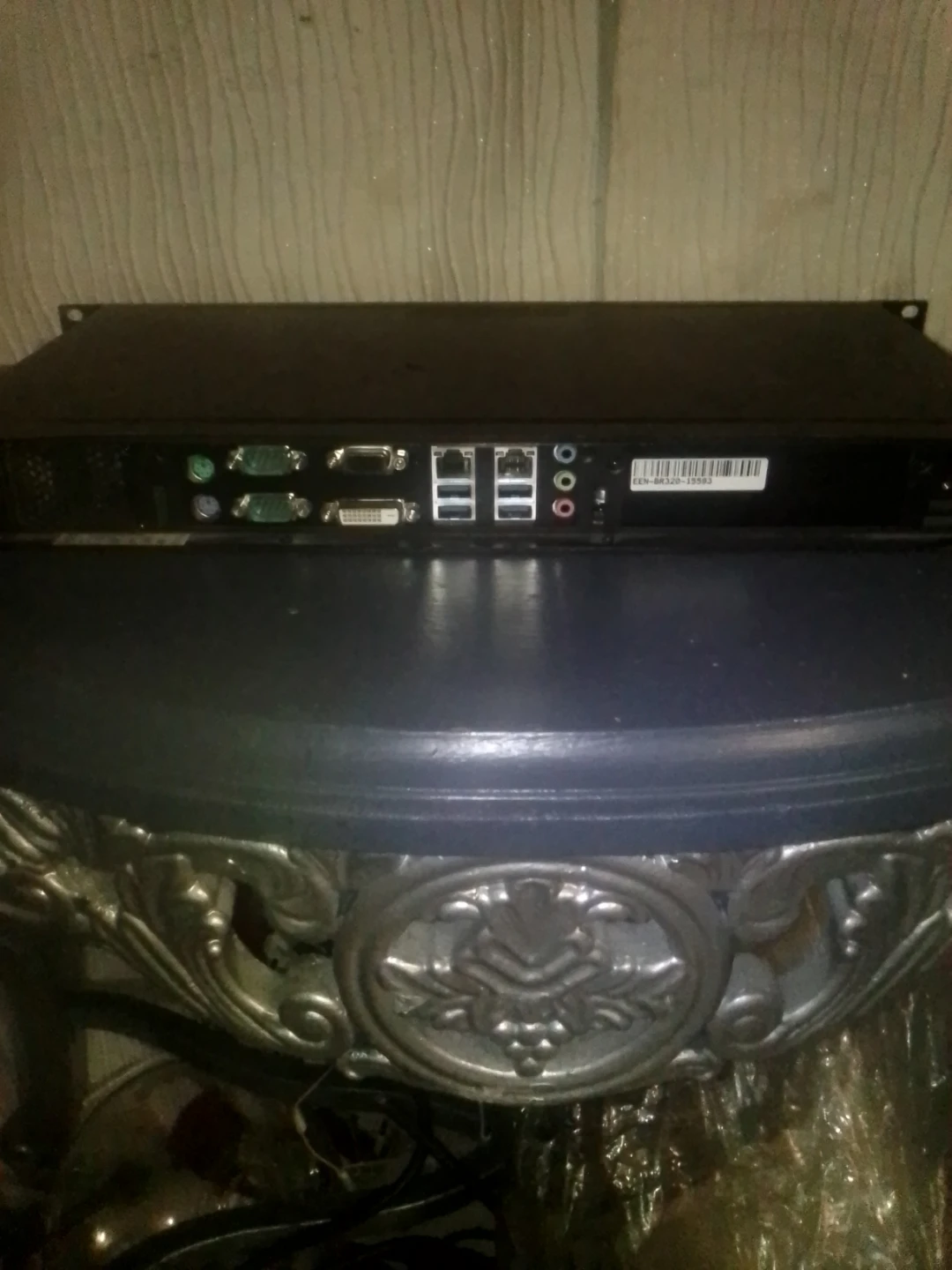 Eagle Eye 320 Network Video Recorder - photo 2