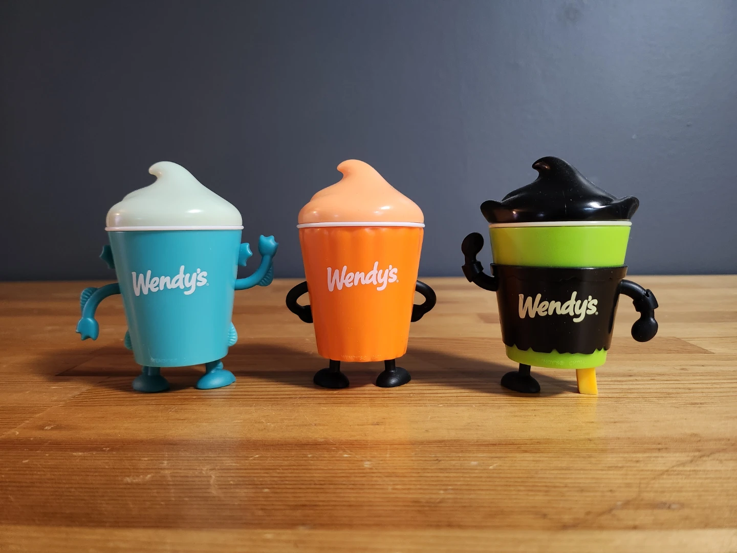 Wendy's Frosty Buddies Toys - (Set of 3) 🏆 - photo 2