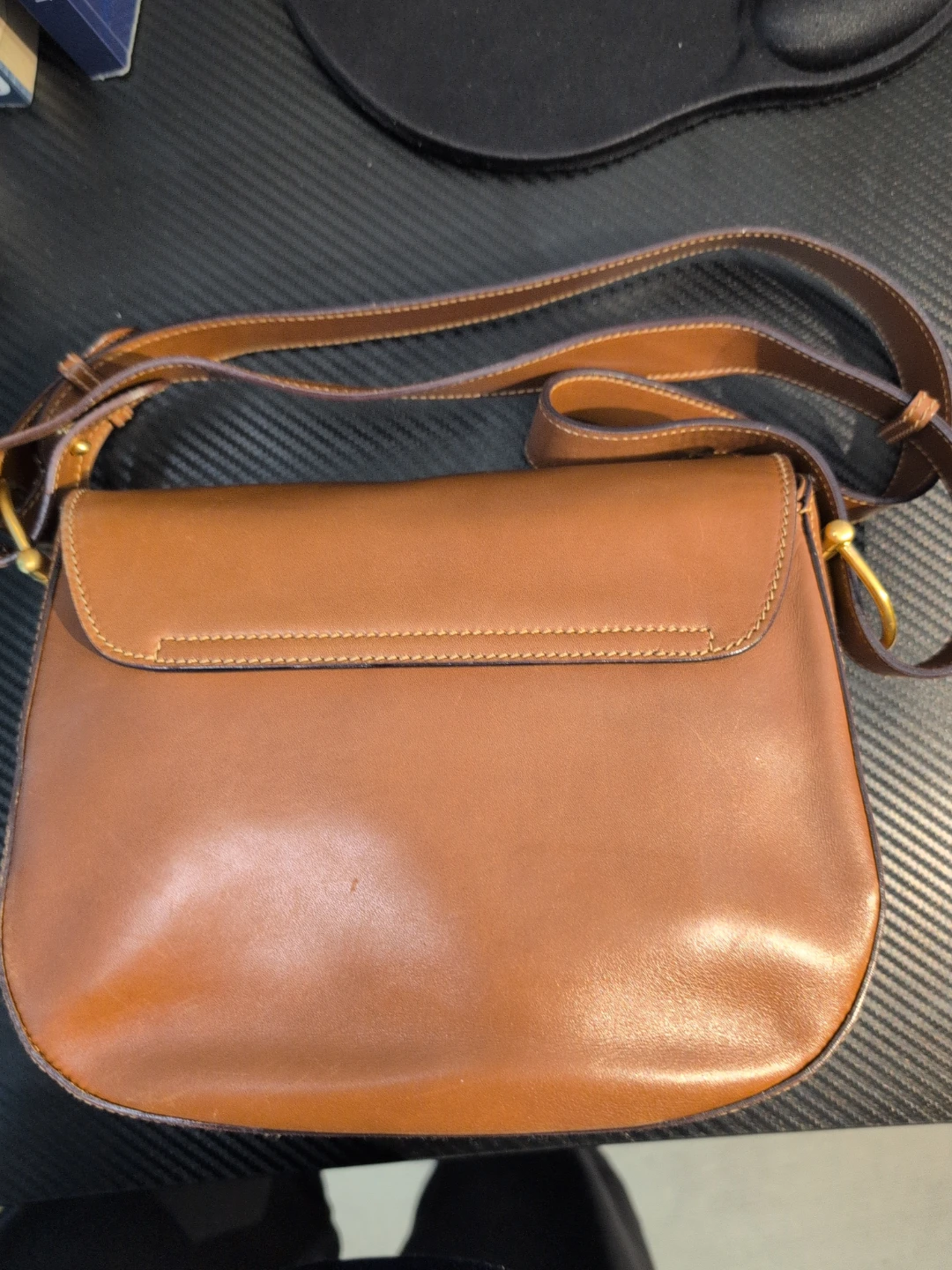 Authentic Gucci Leather Bag — Excellent Condition ✨ - photo 4