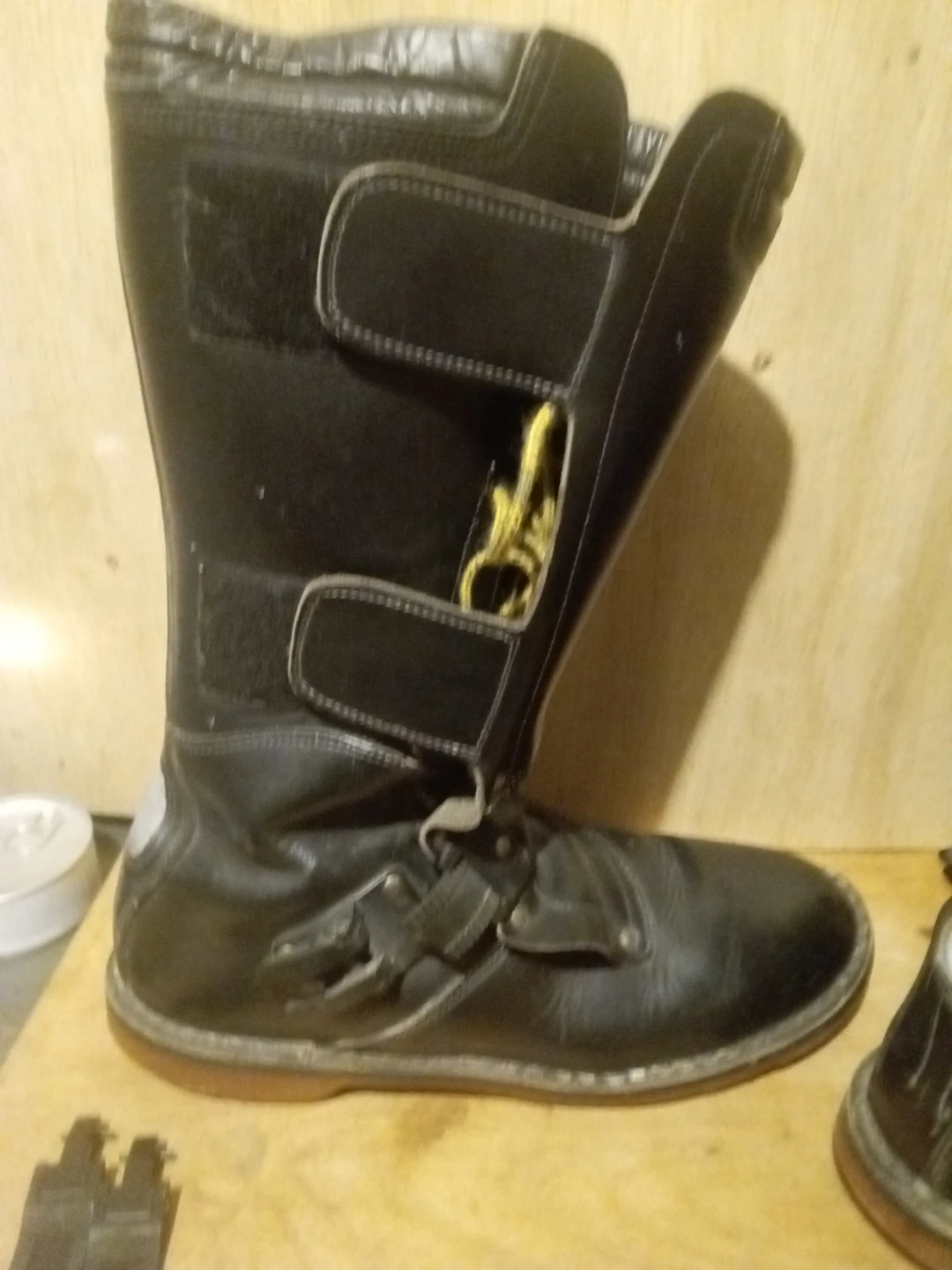 Black Leather Motorcycle Boots with Yellow Laces - photo 4