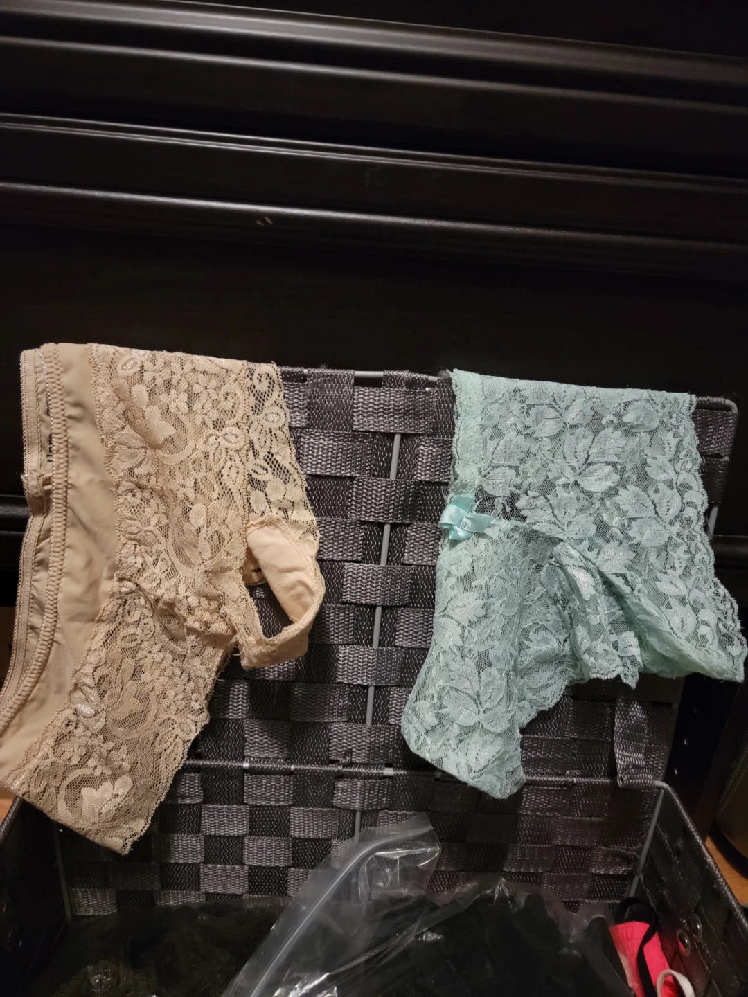Women's Lace Thongs - Nude & Mint Green
