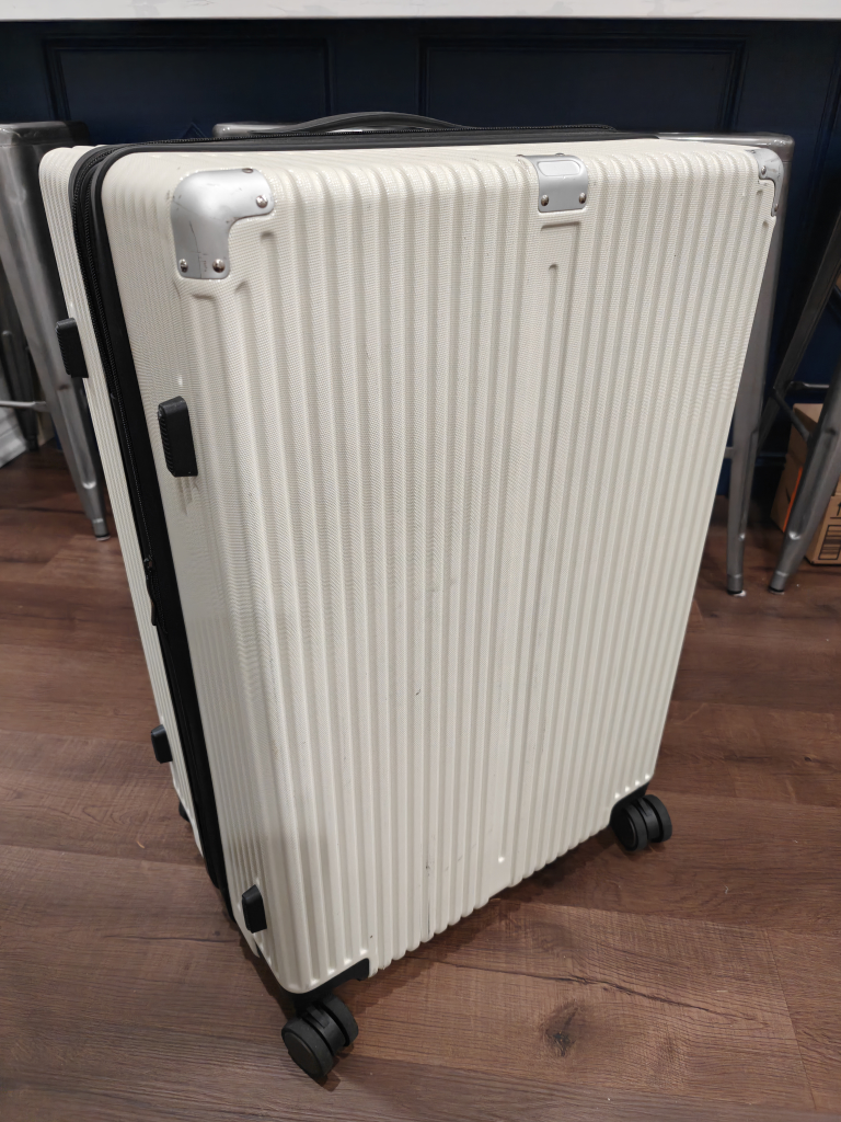 Cream Hardshell Spinner Expandable Suitcase 80L - 100L Capacity