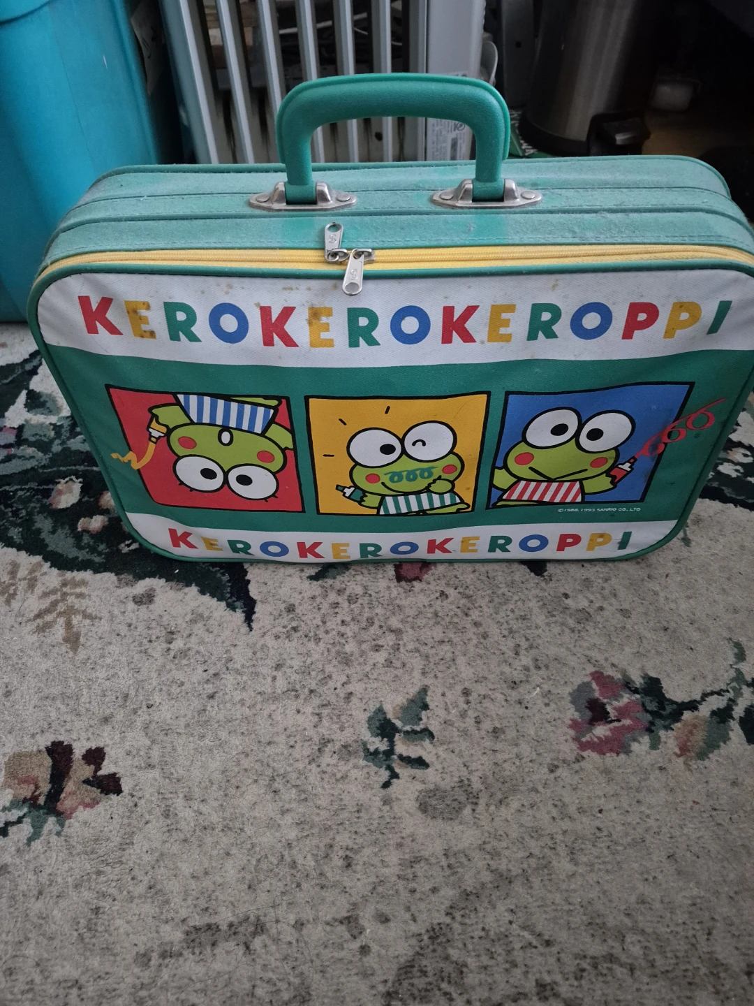 Vintage Keroppi Luggage - photo 3