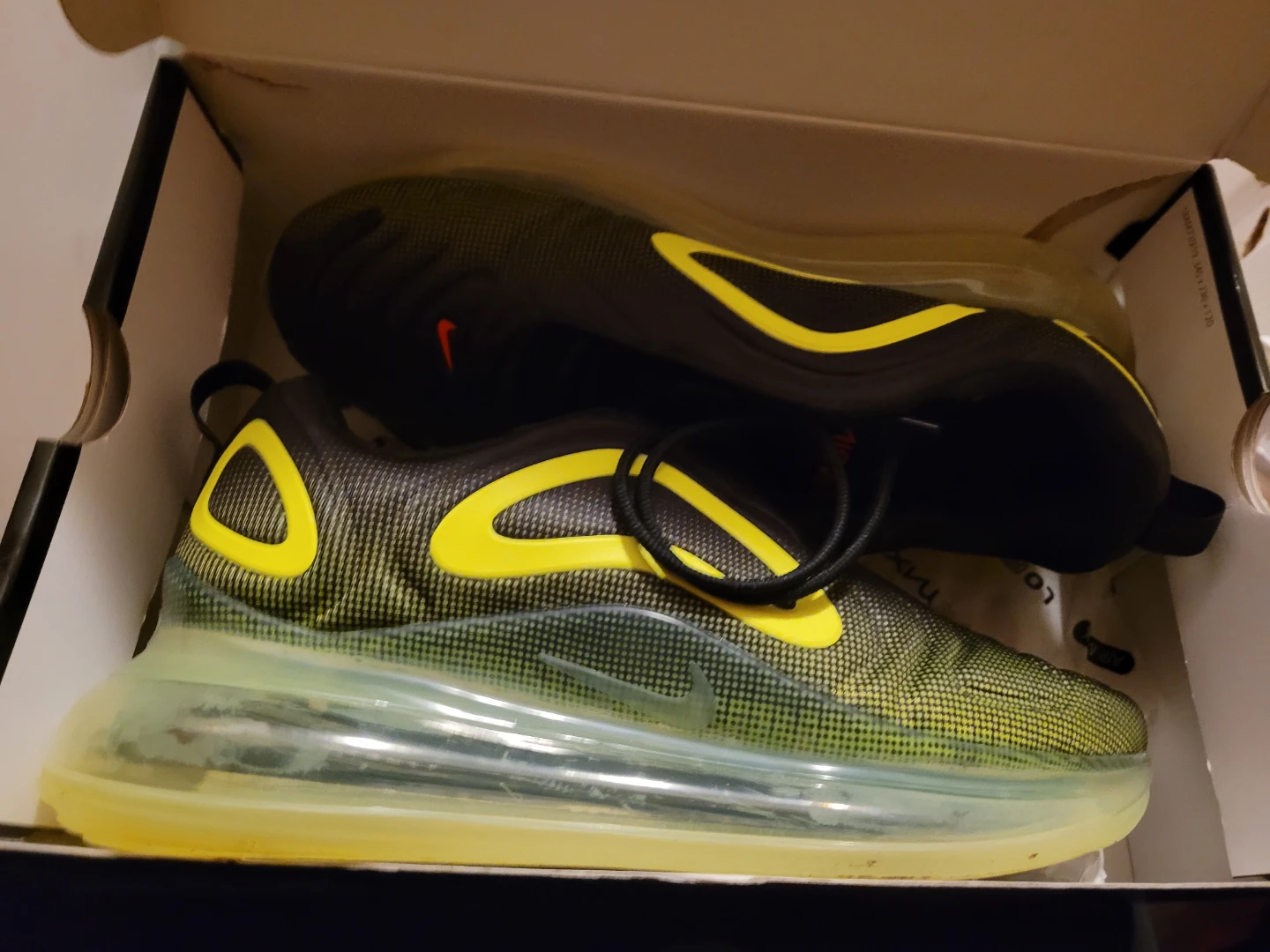 Nike Air Max 720 Men's Size 10.5 new never worn - photo 2
