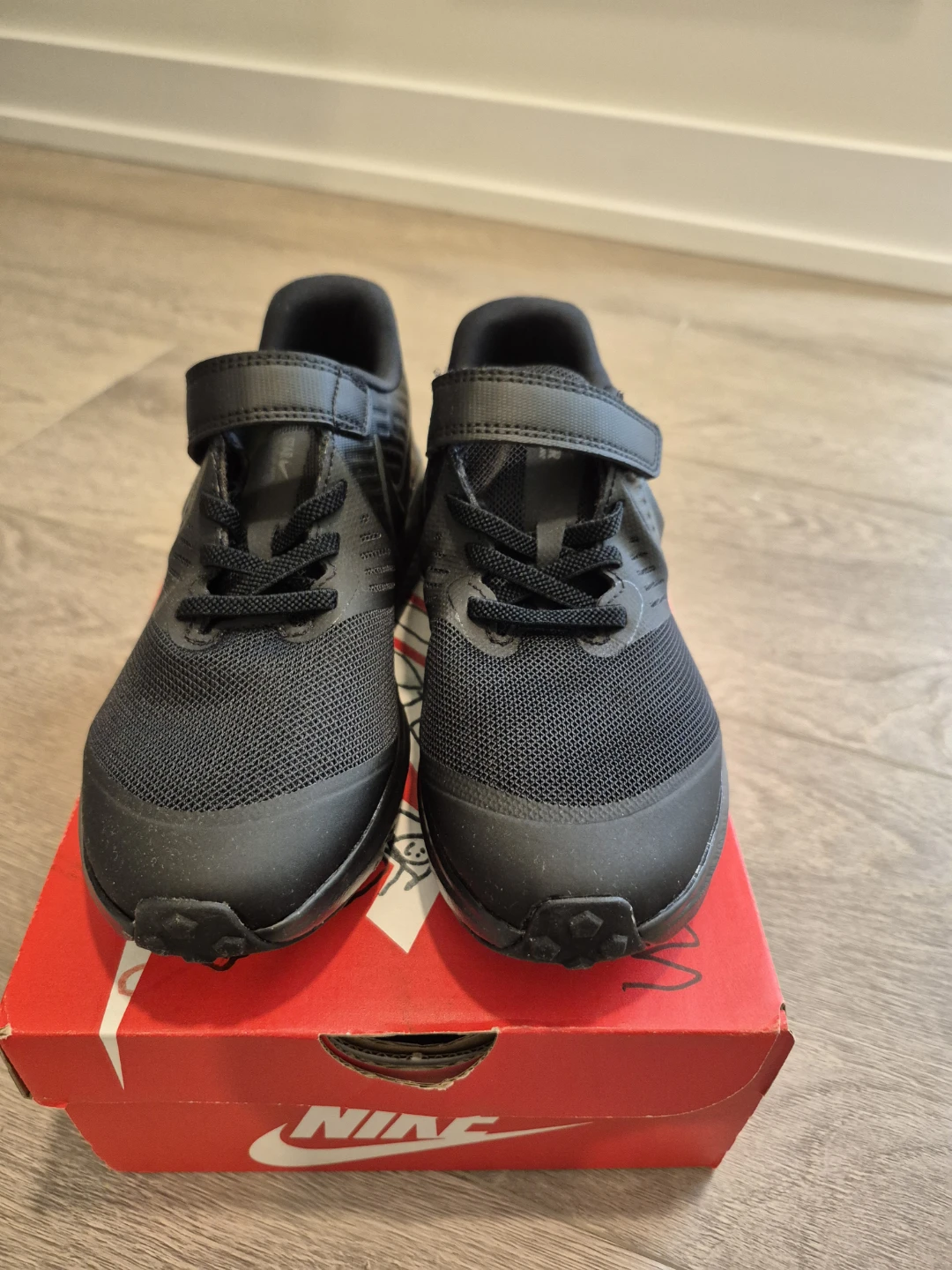 New! Nike Star Runner 3 PS Black Running Shoes TD AT1807-003 - photo 2