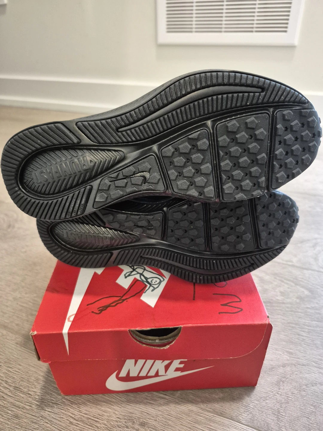 New! Nike Star Runner 3 PS Black Running Shoes TD AT1807-003 - photo 4