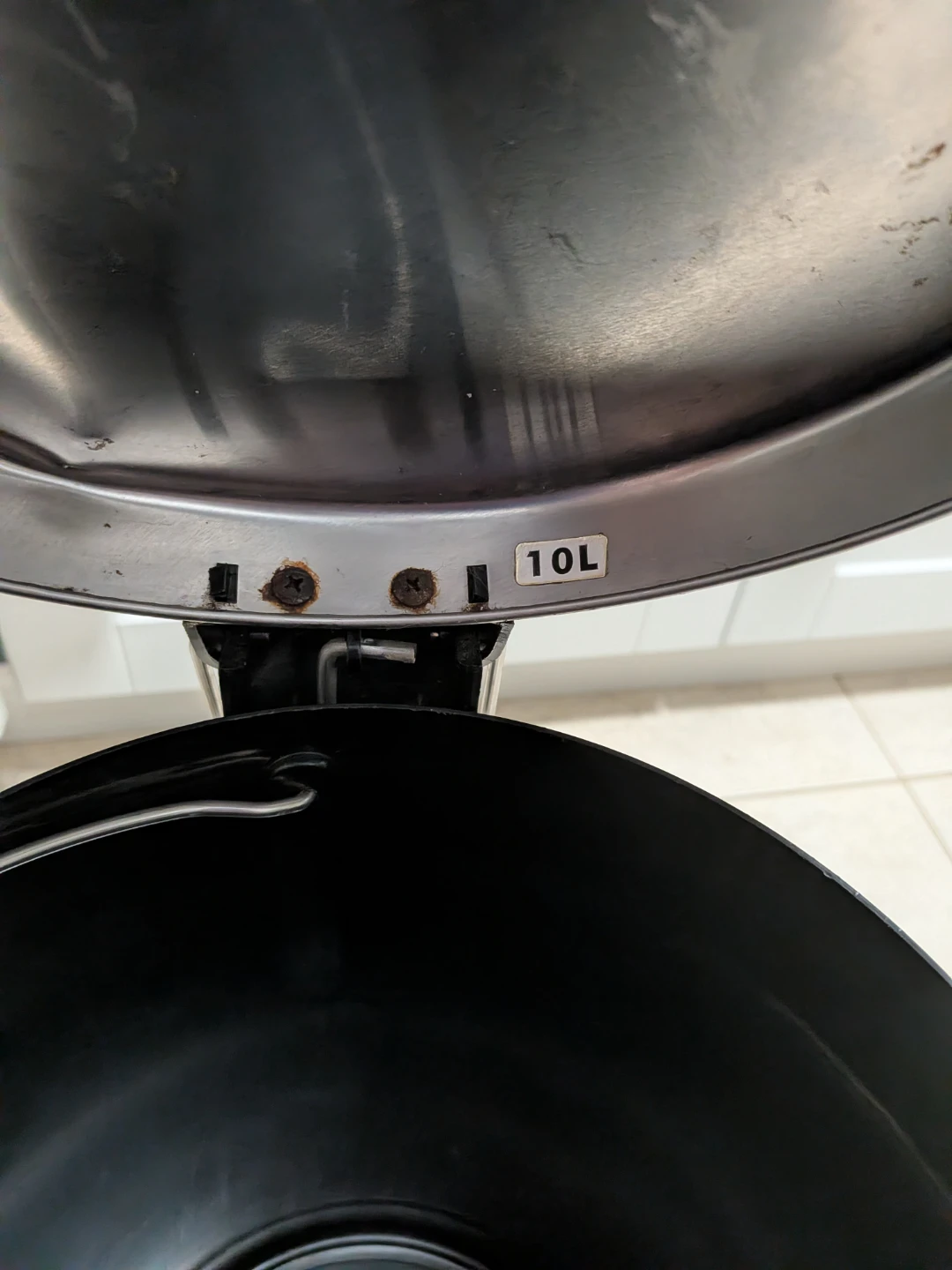 🥕simplehuman 10L Stainless Steel Step Trash Can🥕 - photo 3