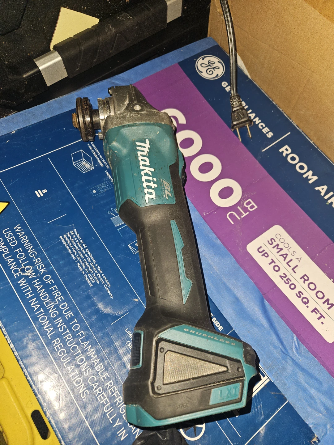 Makita LXT Brushless Cordless Angle Grinder