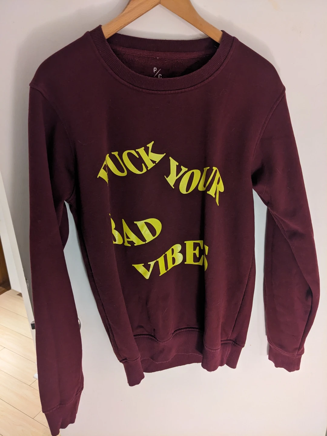 Sweater size S