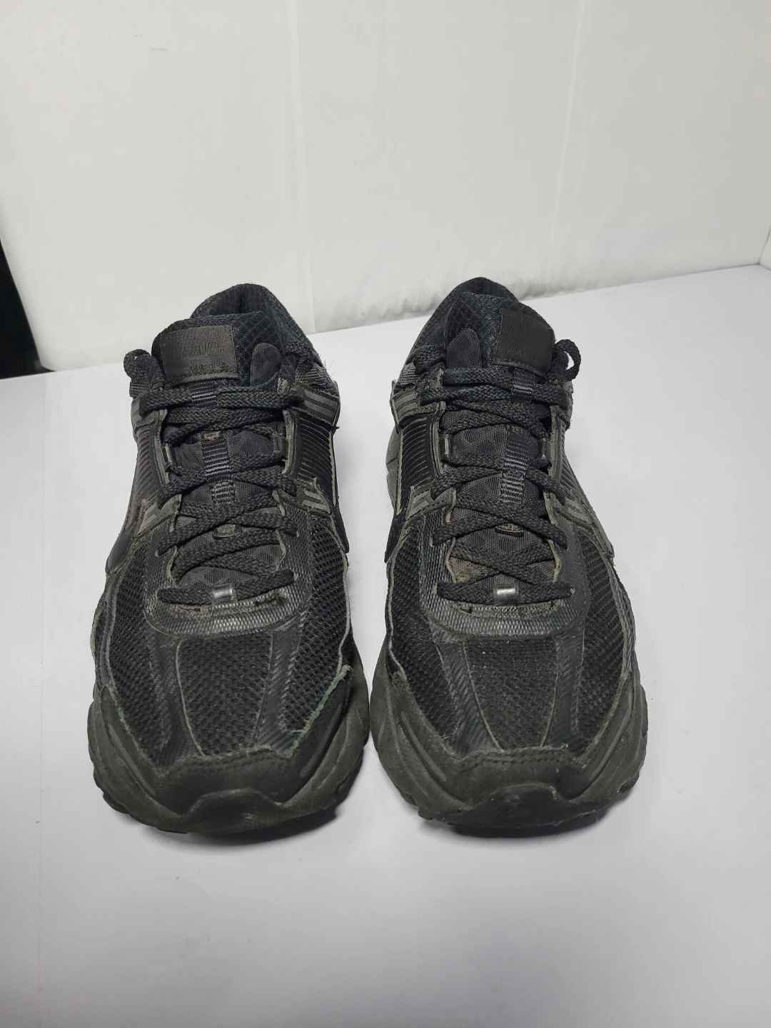 Nike Black Running Shoes, size 9,5 (52) - photo 2