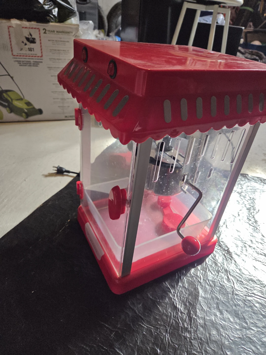 Retro Style Red Popcorn Machine - photo 2