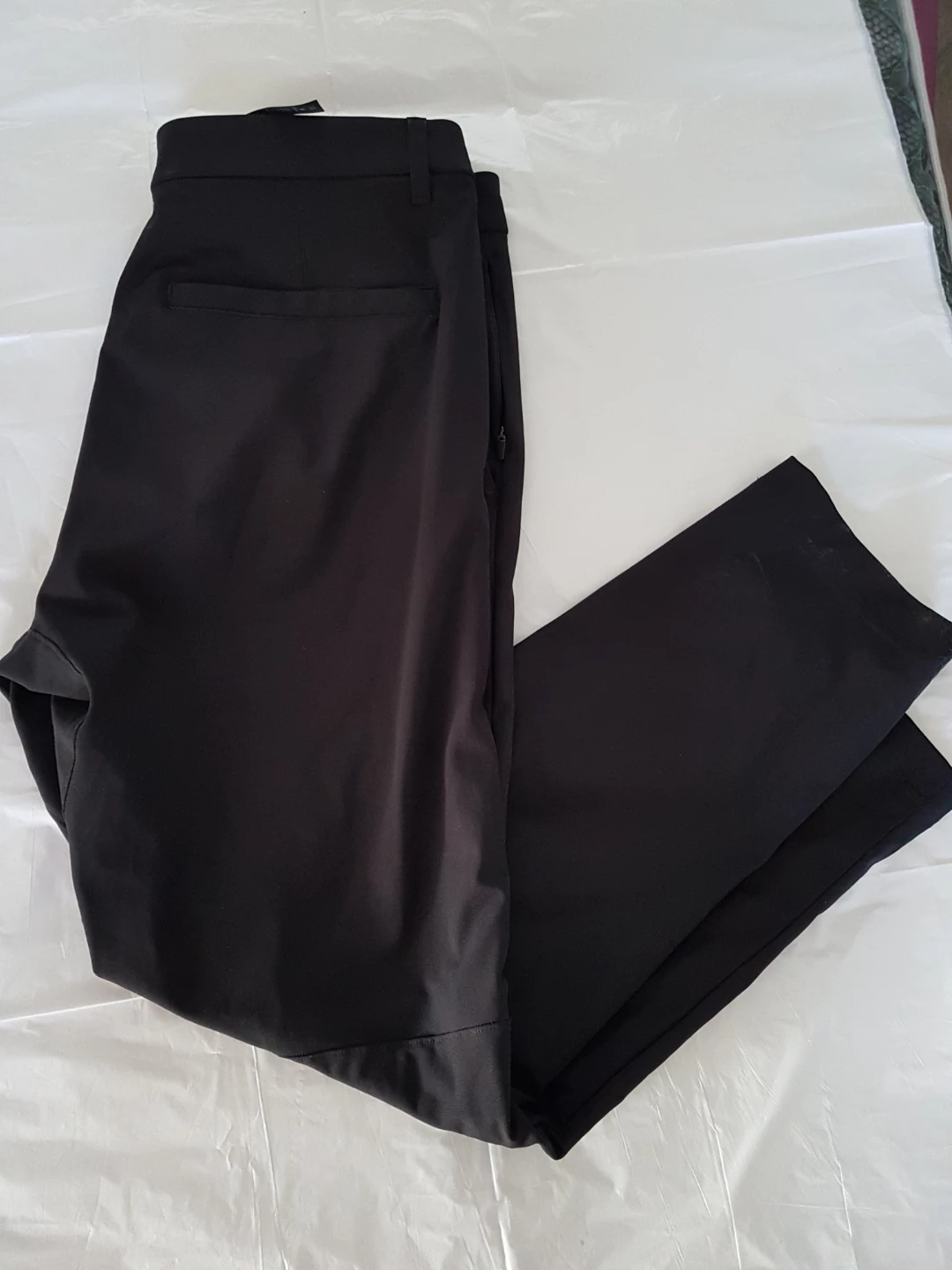 Lululemon Black Pants Size 32