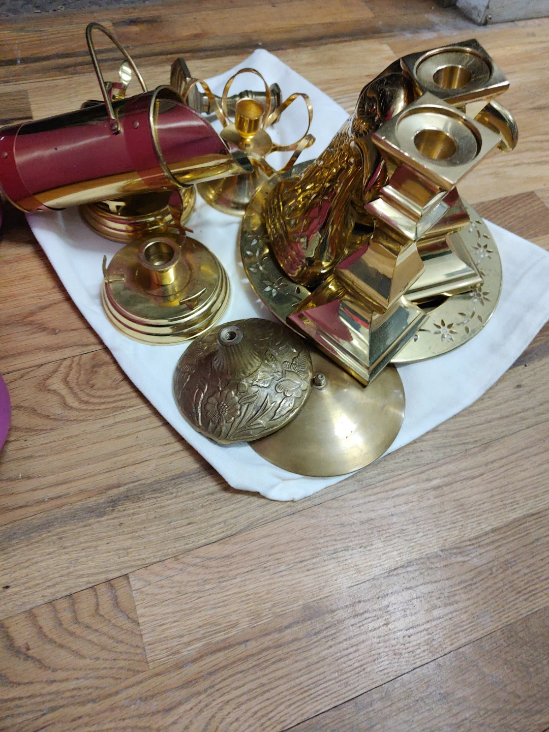 Assorted Brass Items