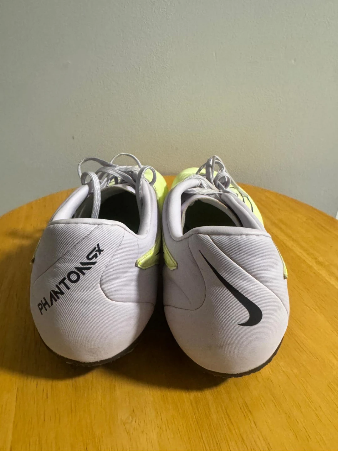 Nike Phantom GX Soccer Cleats. Size - 9 - photo 3