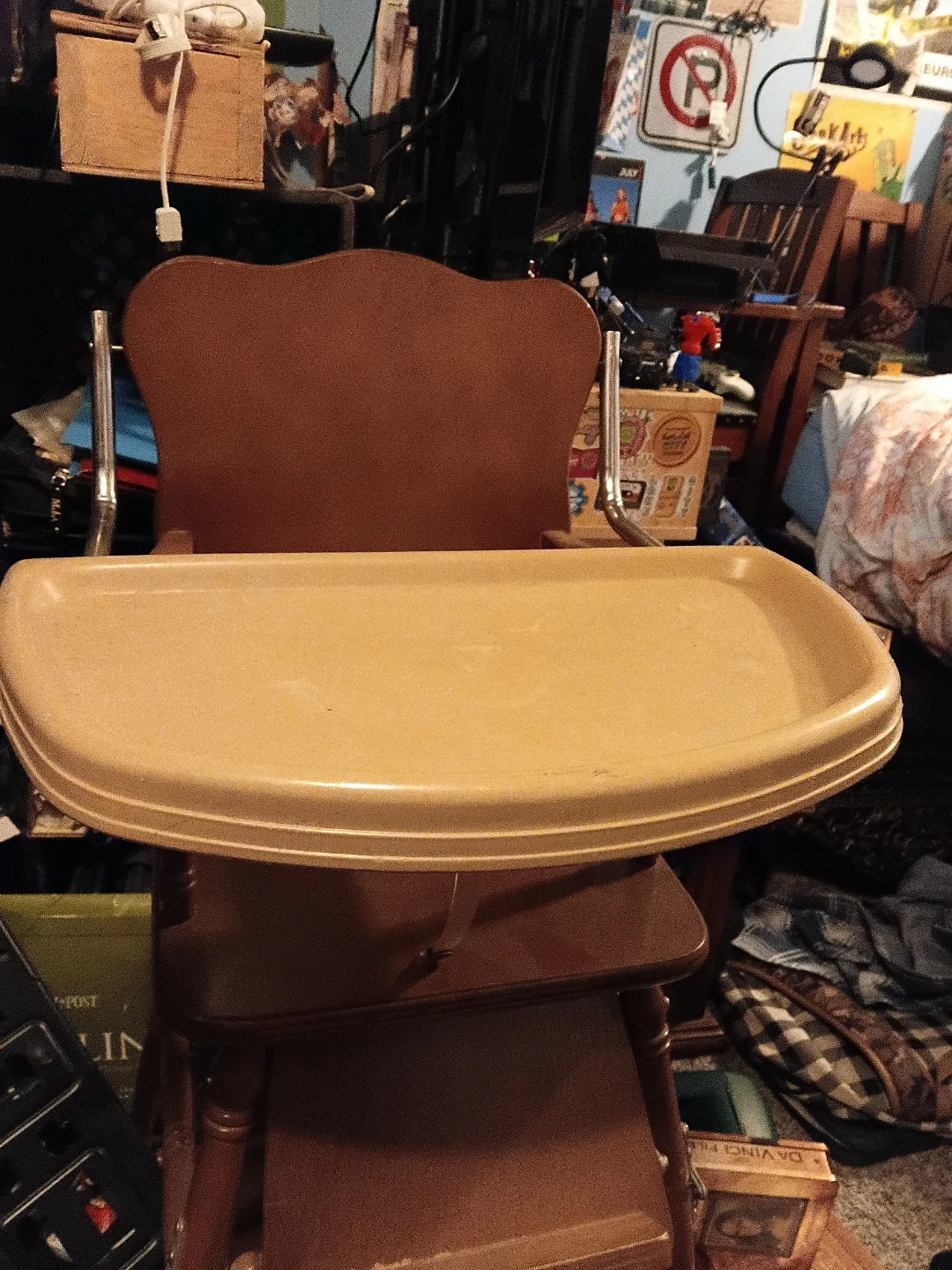 Wooden High Chair with Plastic Tray - photo 2