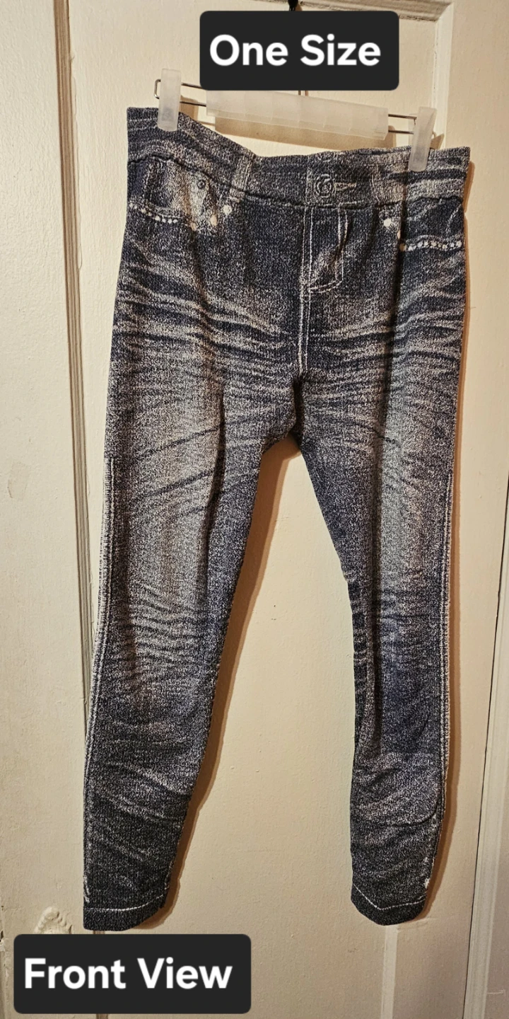 Women's Leggin. One Size.