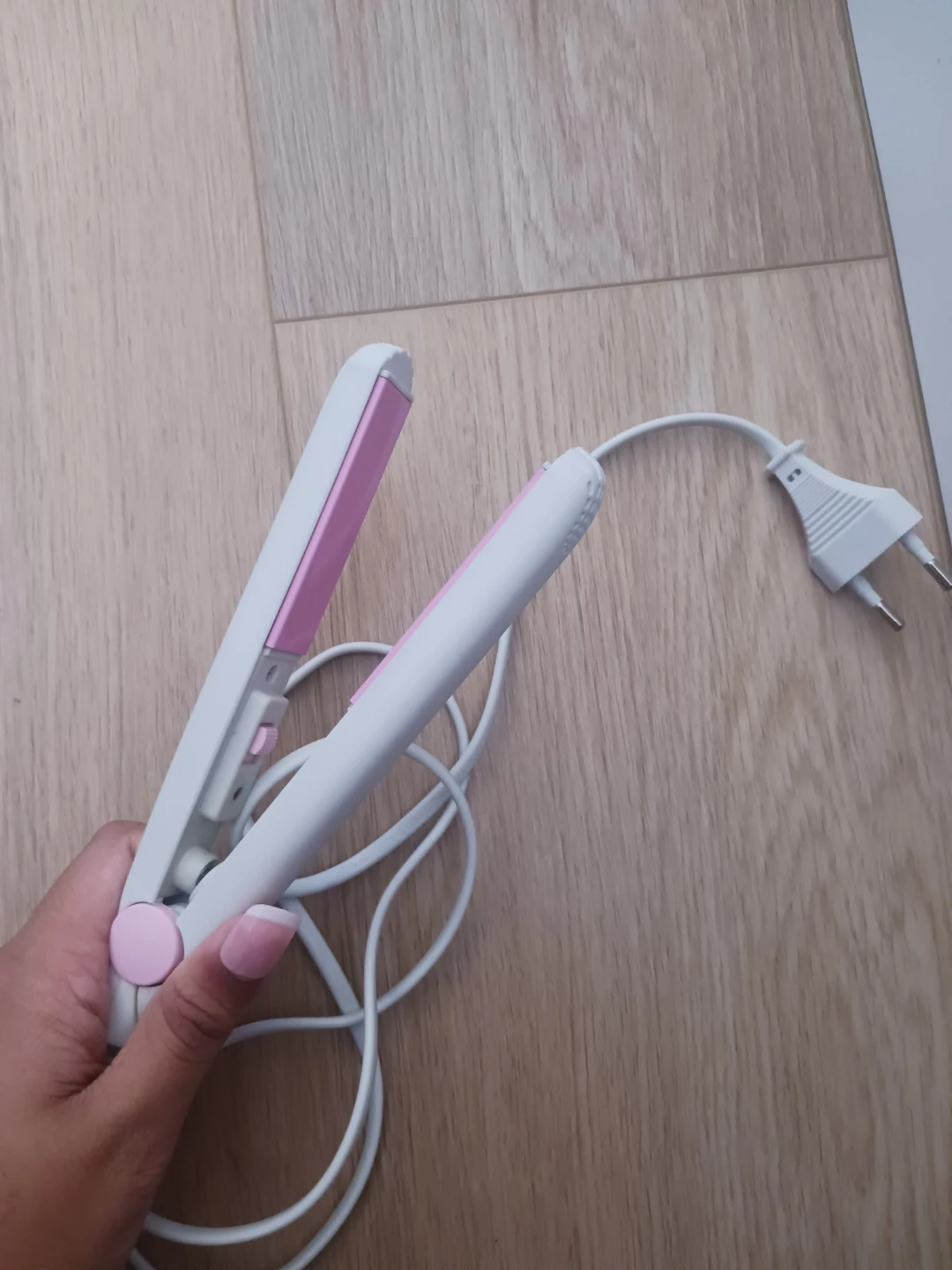 Mini Hair Straightener