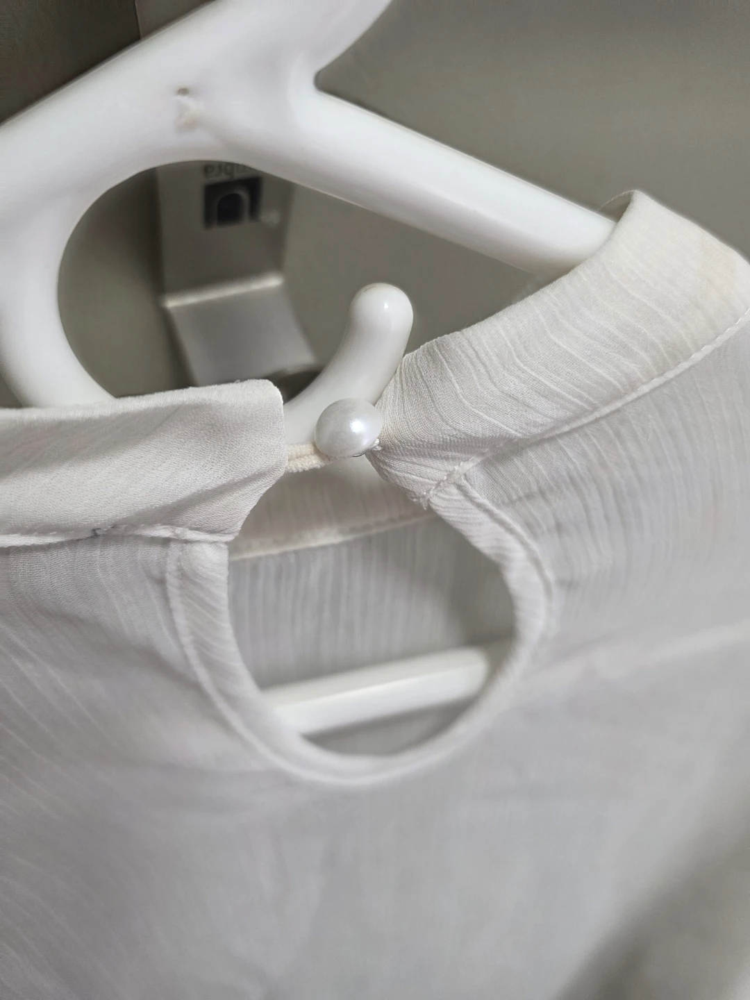White Jane & Bleecker Sheer Sleeve Top - Size S - photo 3