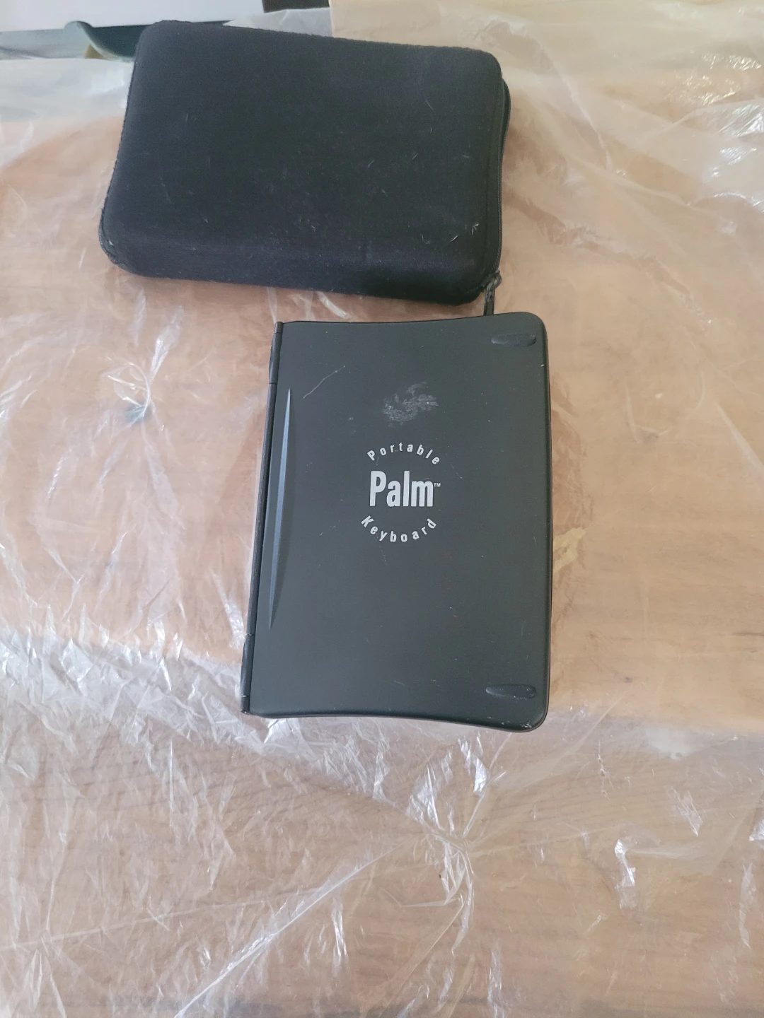 Palm Portable Foldable Full size Keyboard - photo 4