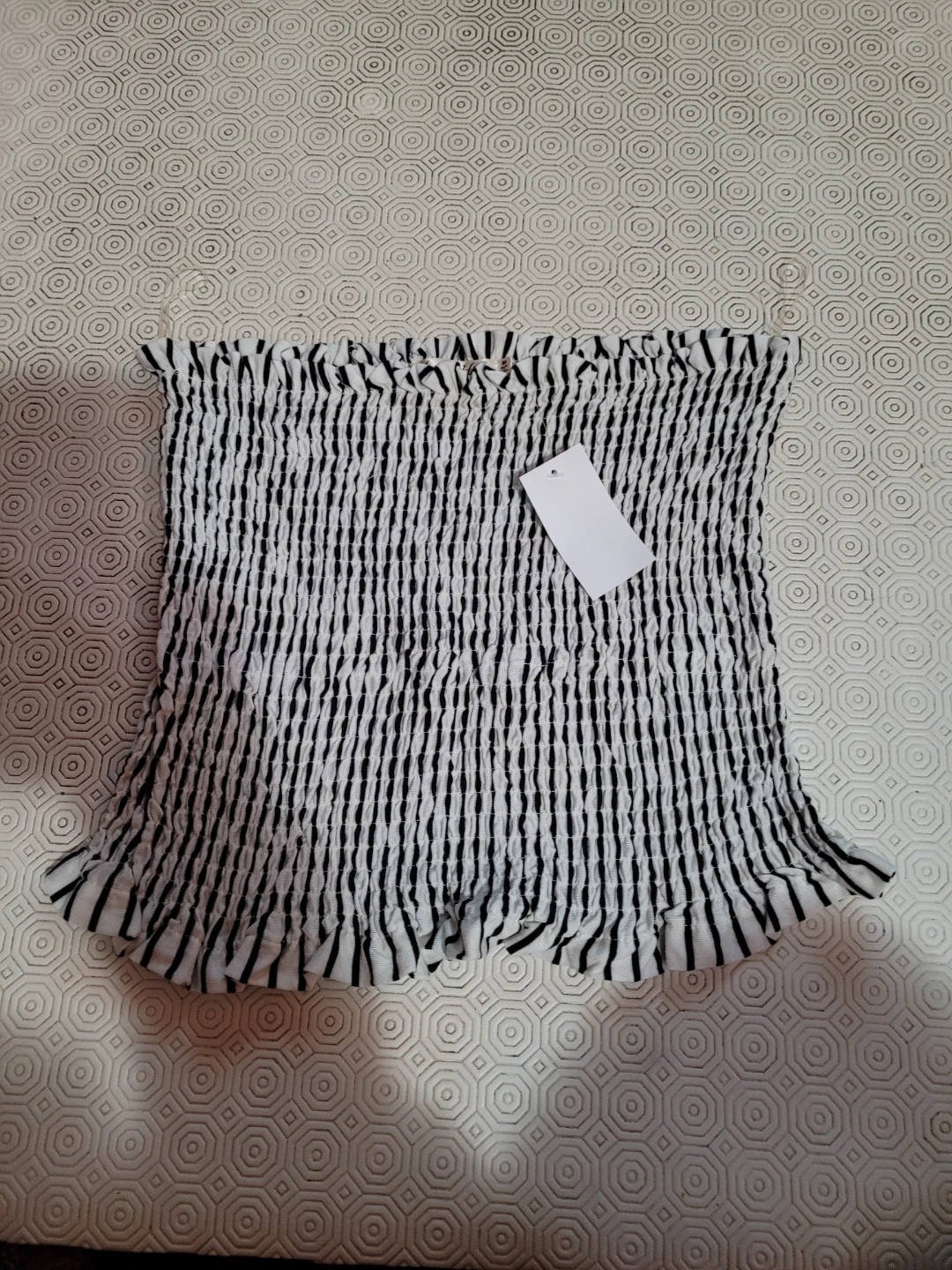 Heart & Hips Smocked Tube Top - Size M