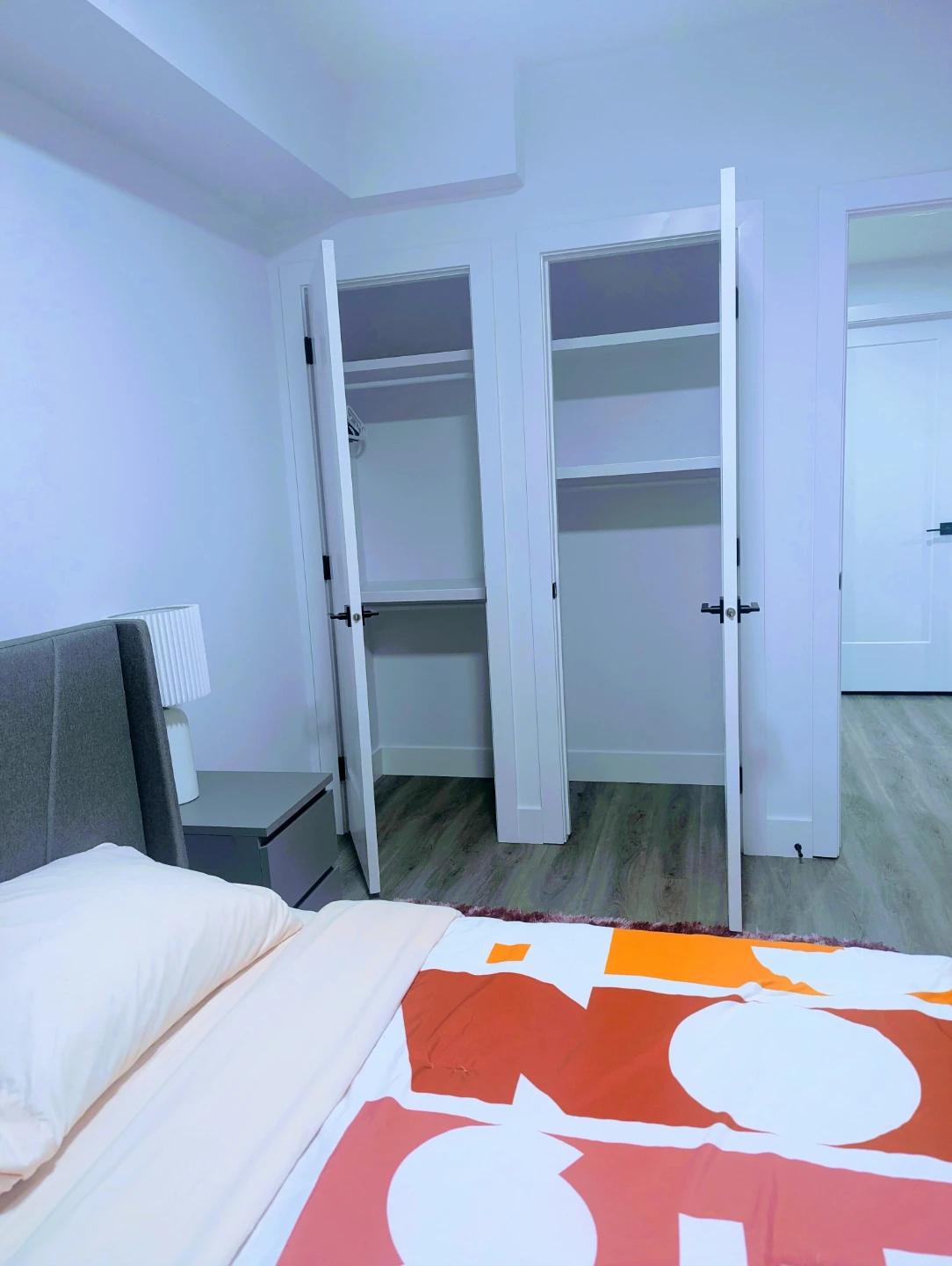 3 bedroom basement suite for rent - photo 4