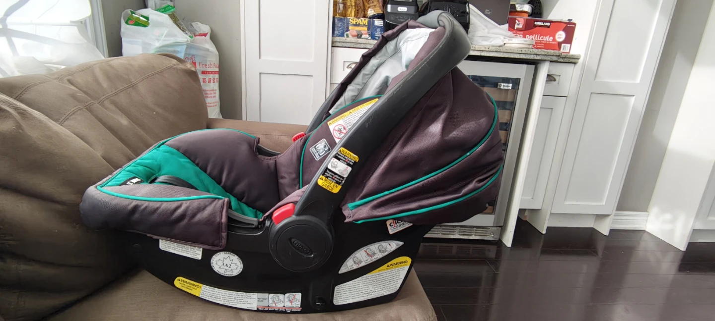 Graco SnugRide 35 Infant Car Seat - photo 3