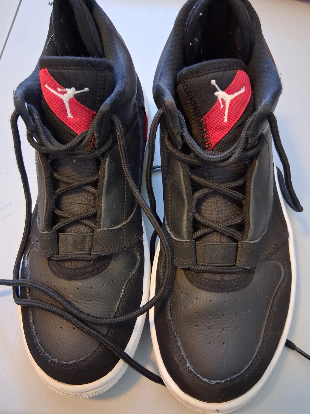 Jordan Sneakers - photo 2