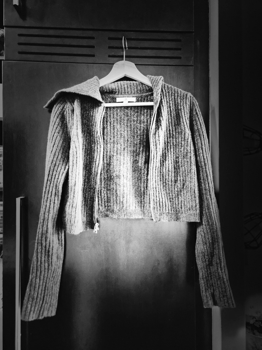 BR Grey Zip-Up Sweater - XS - photo 4