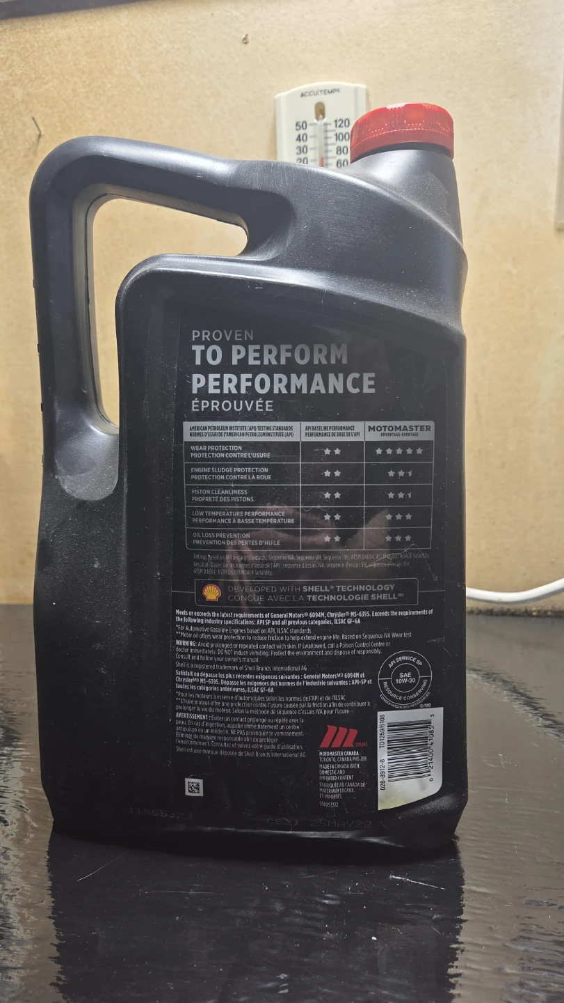 Motomaster 10W-30 Motor Oil 5L - photo 2