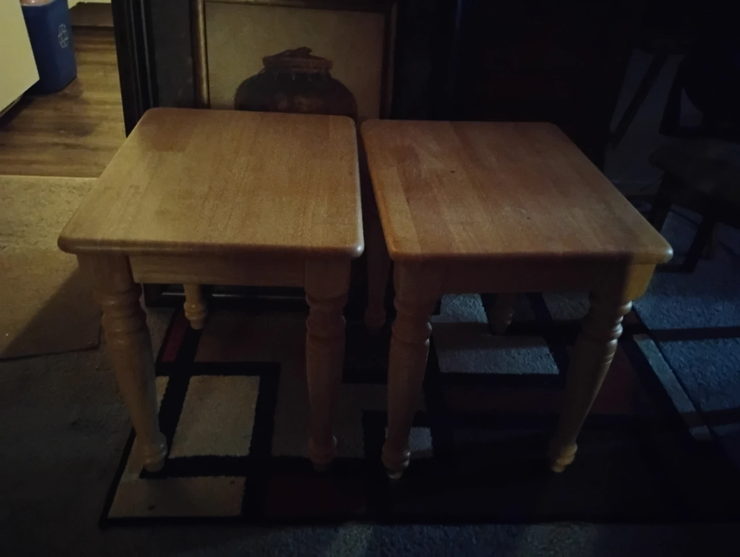 Set of 2 Wooden Side Tables - photo 3