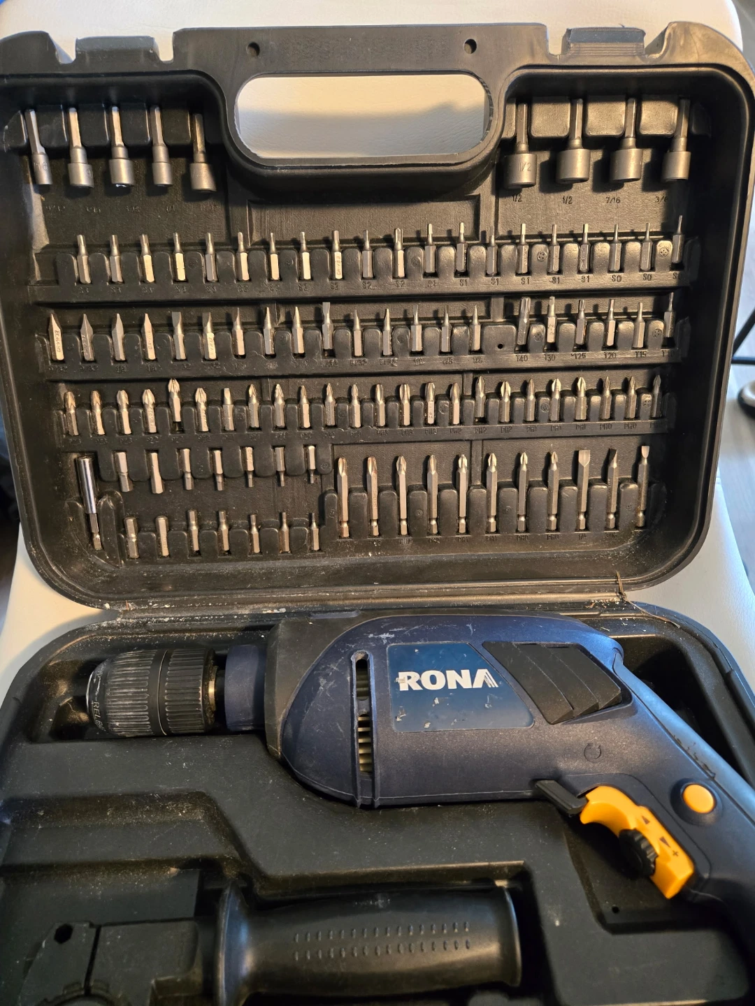 RONA Corded Drill with Bit Set