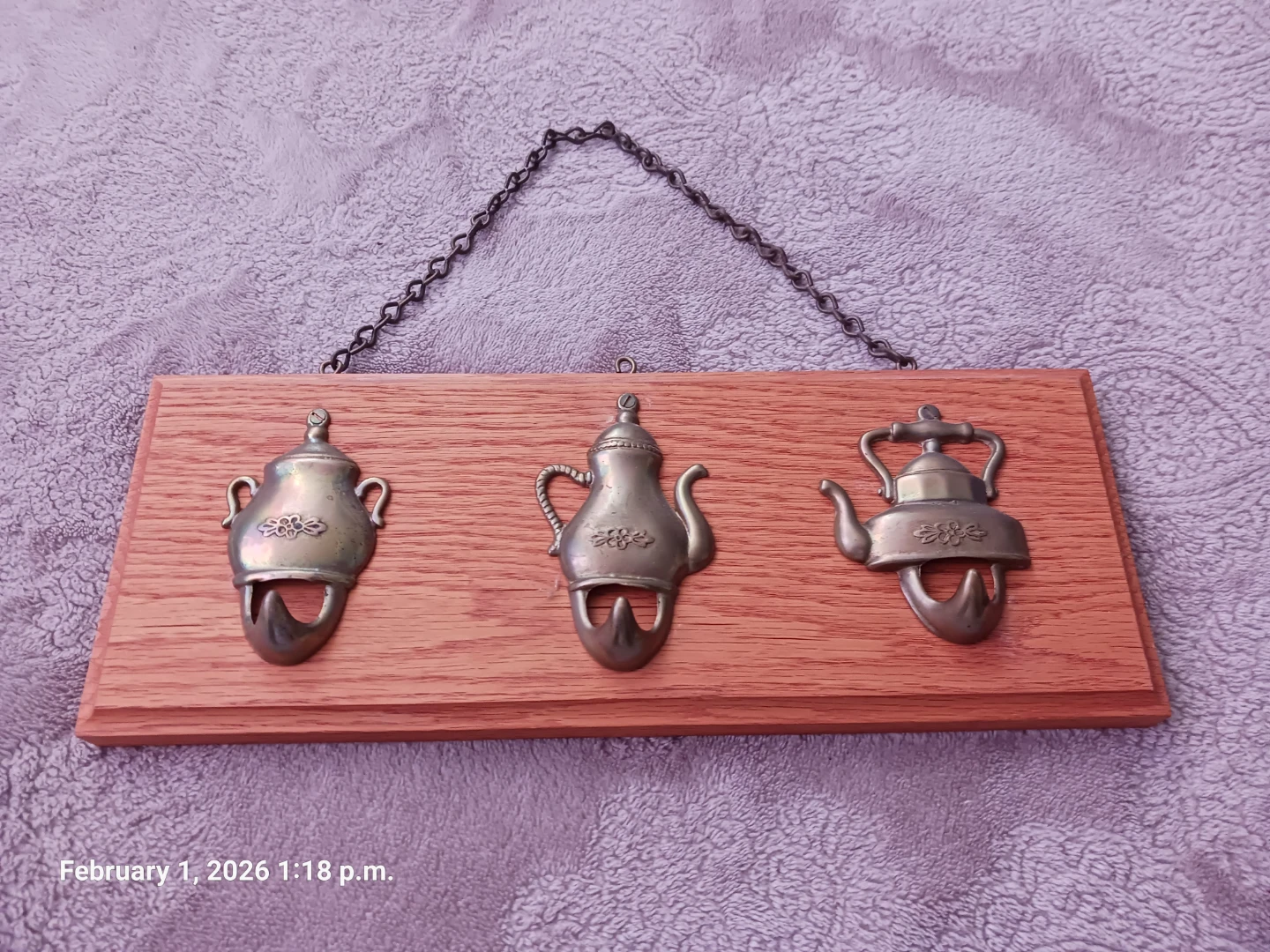 Wall Mount Hook Rack with Teapot Design