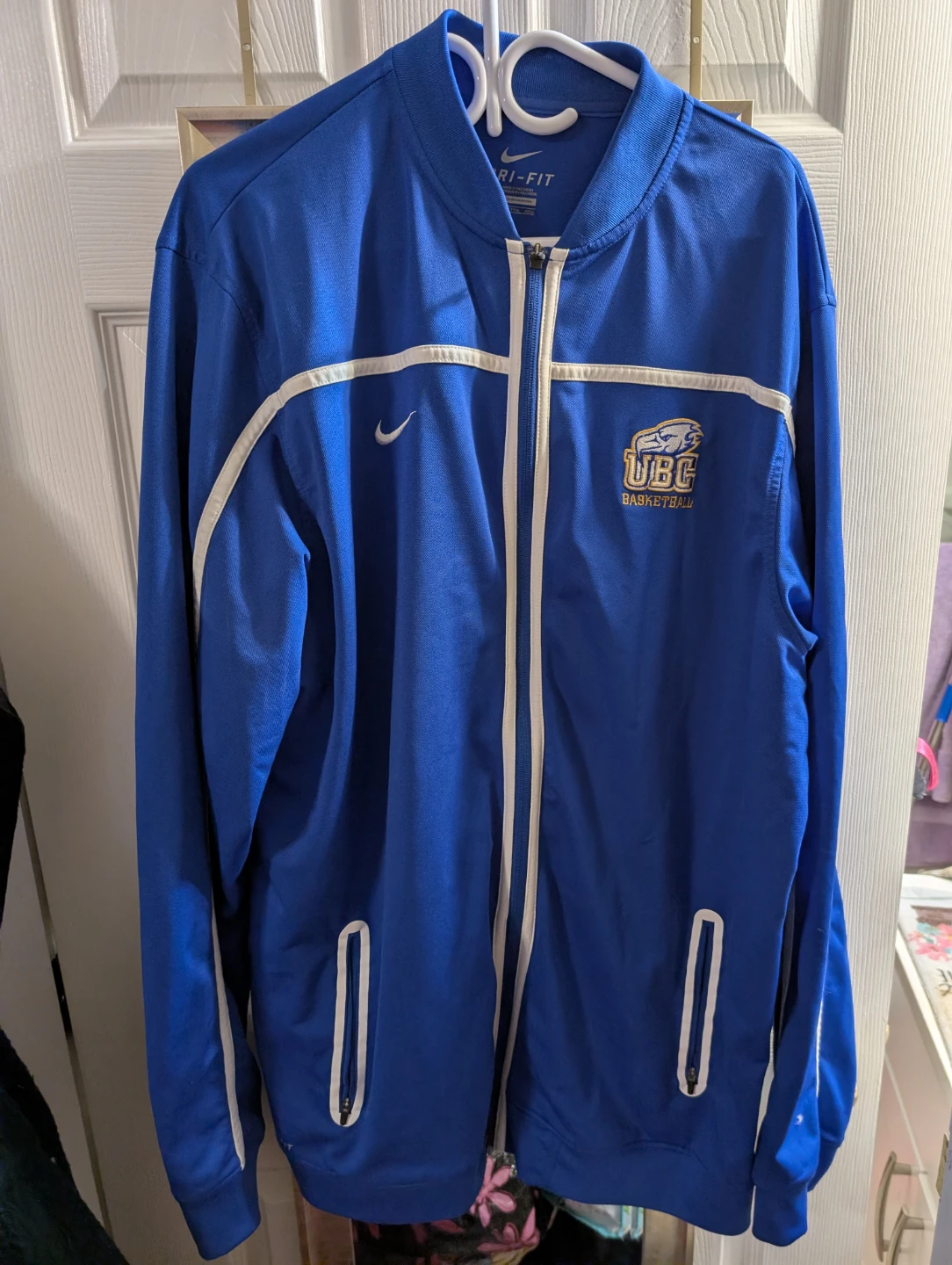 Nike Dri-FIT UBC Basketball Track Jacket and Pants Set XXL