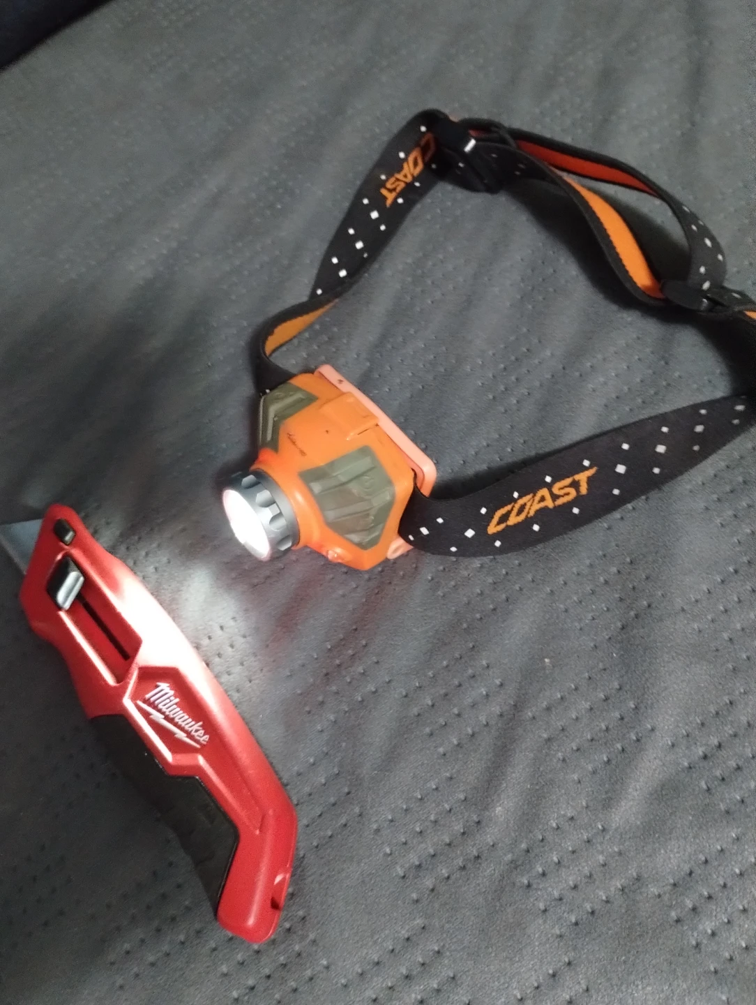 Coast Headlamp & Milwaukee Utility Knife