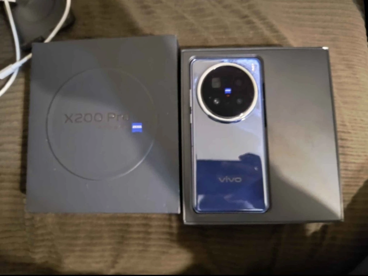 Vivo X200 Pro Smartphone - photo 2